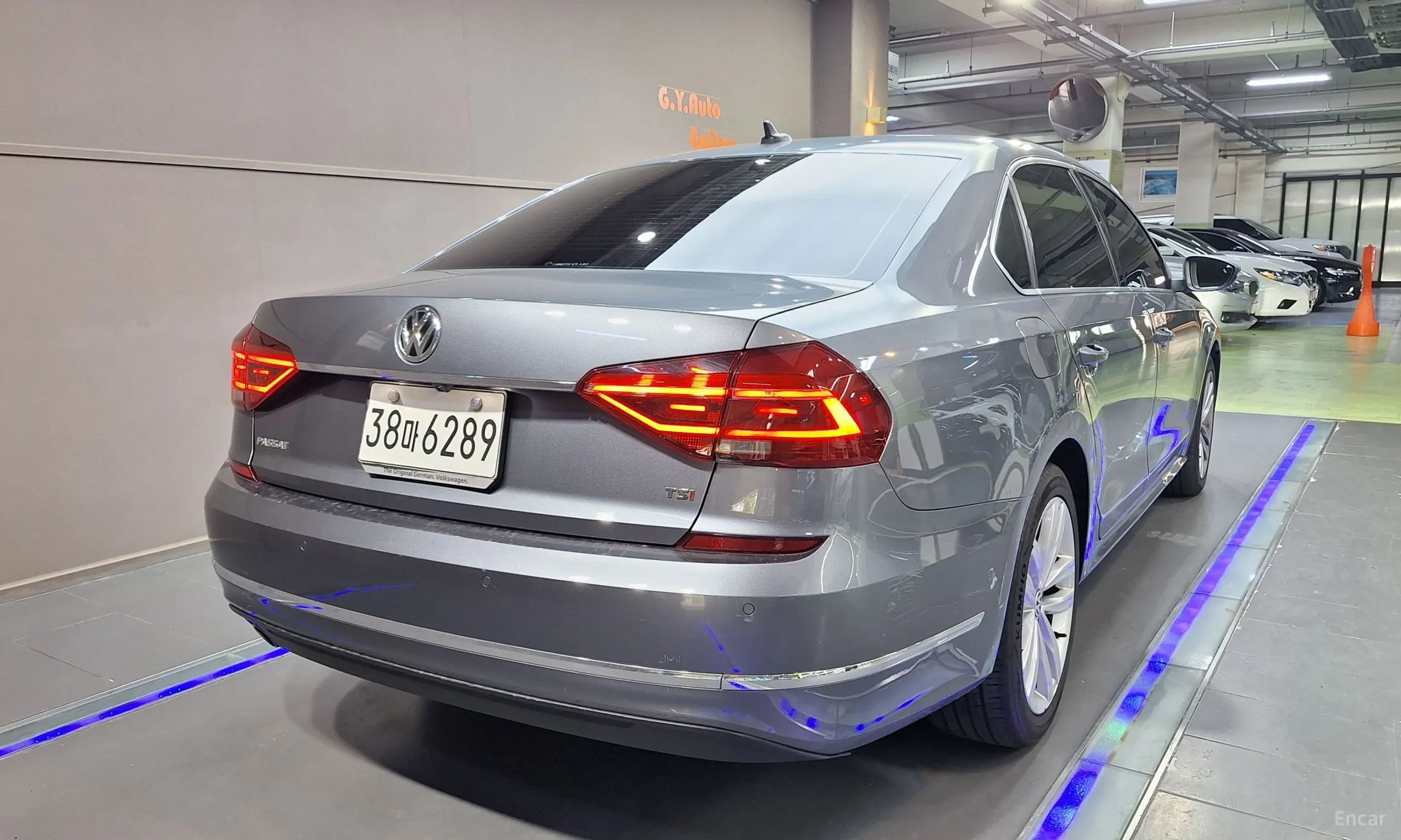 Volkswagen The New Passat превью 19