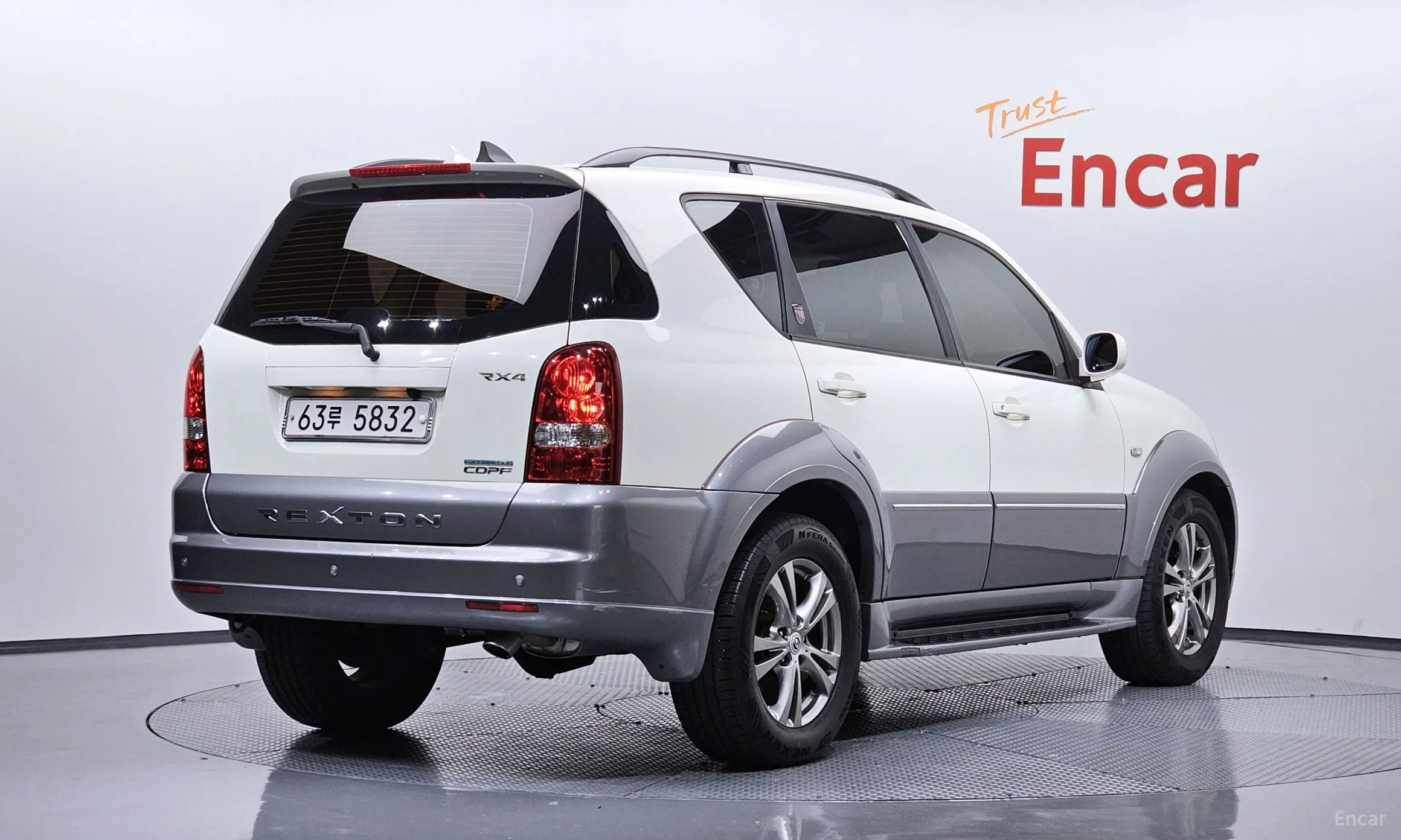 KG Mobility (SsangYong) Super Rexton