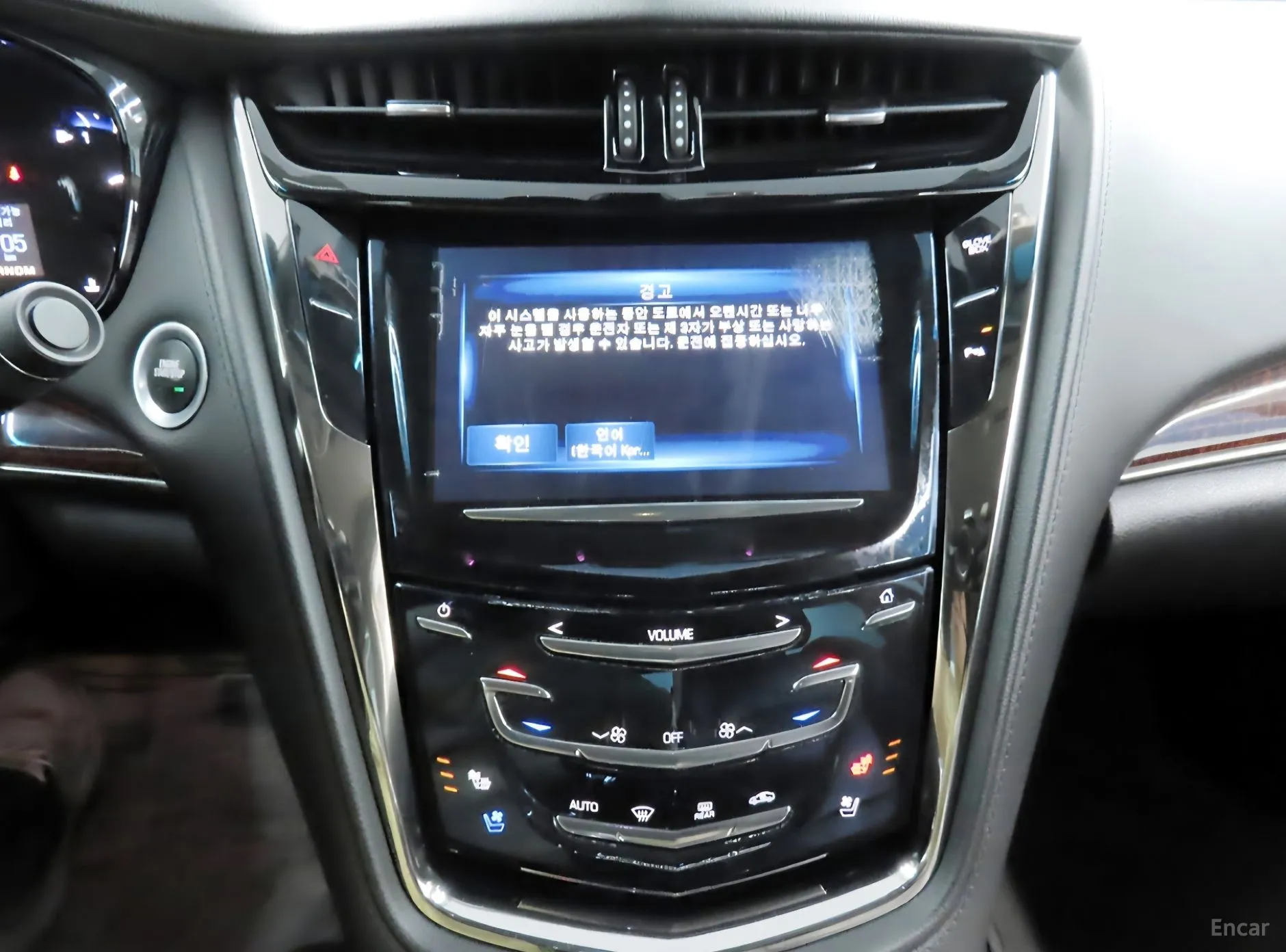 Cadillac CTS Gen 3 превью 11