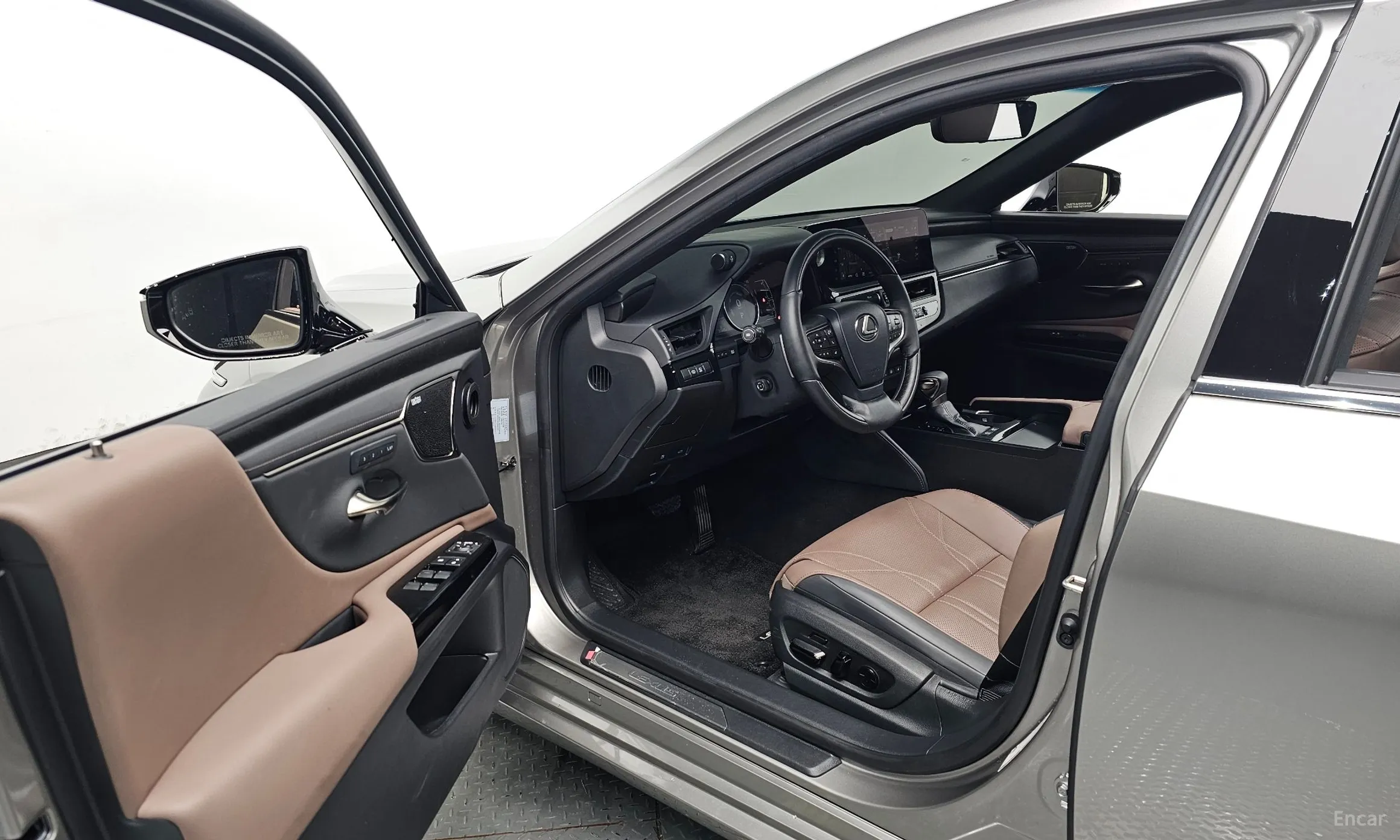 Lexus ES300h 7th Generation превью 10