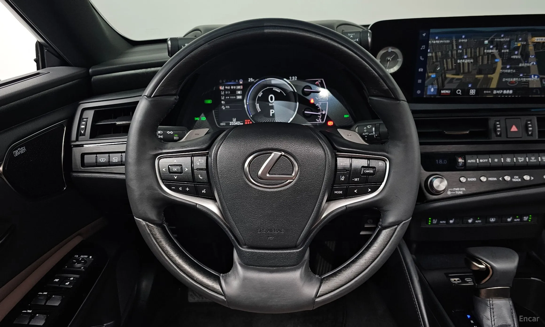 Lexus ES300h 7th Generation превью 13