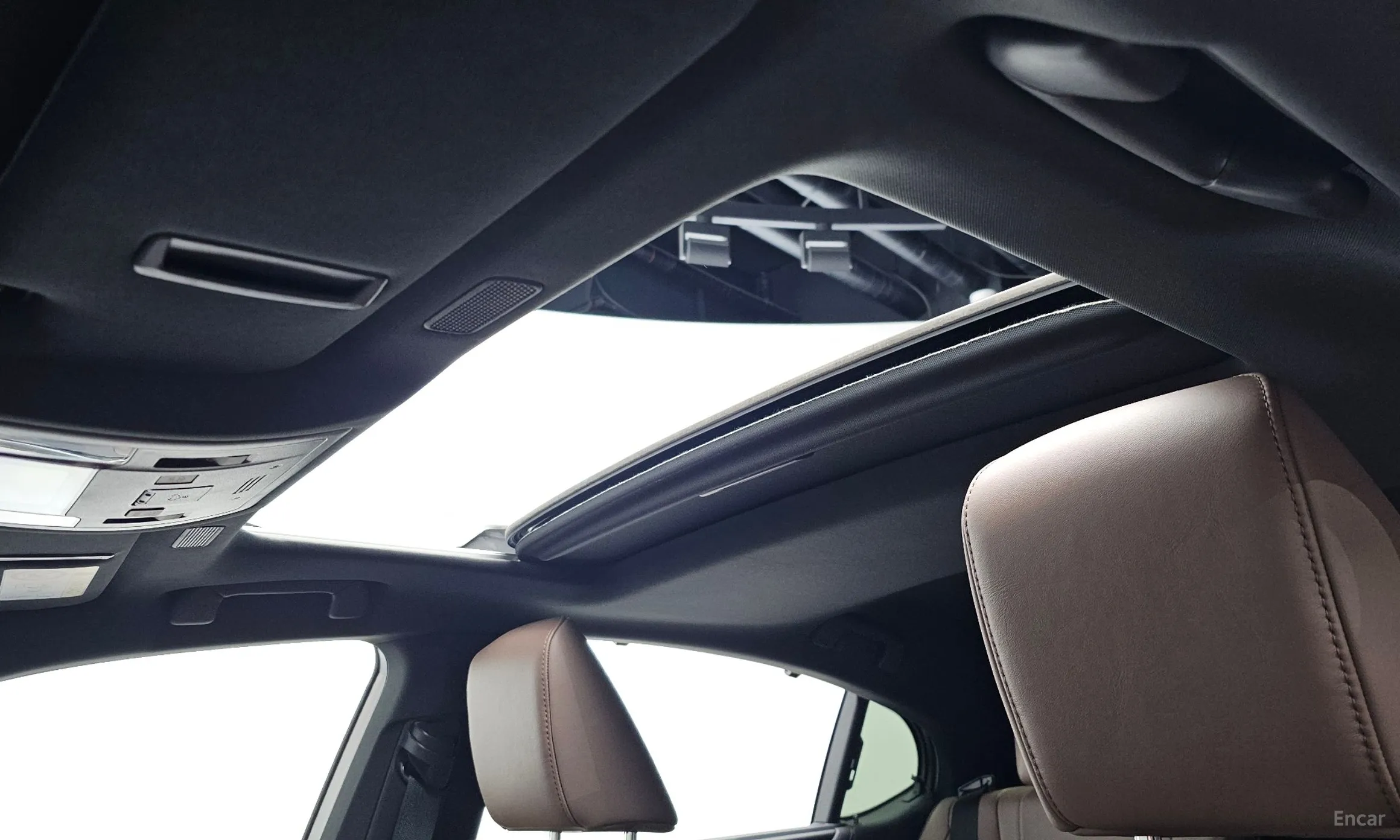 Lexus ES300h 7th Generation превью 19
