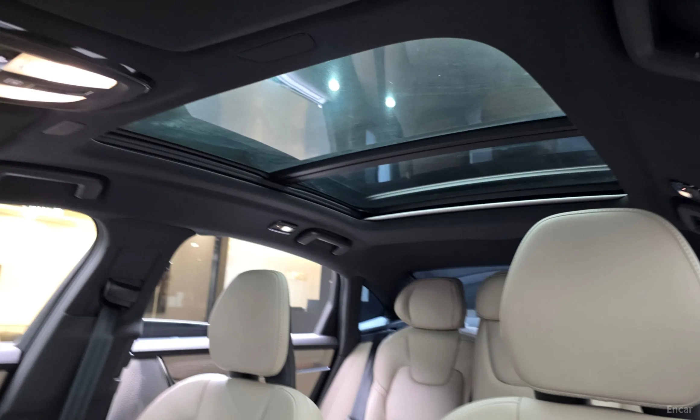 Volvo S90 превью 18