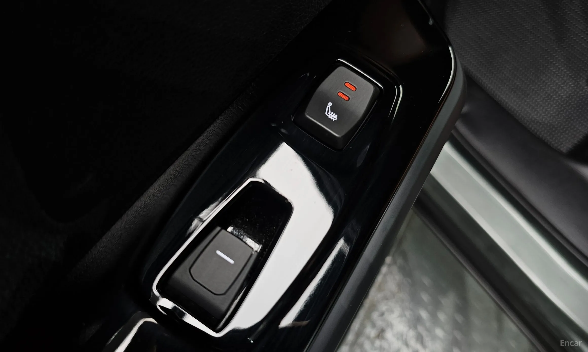 KG Mobility (SsangYong) Torres превью 19