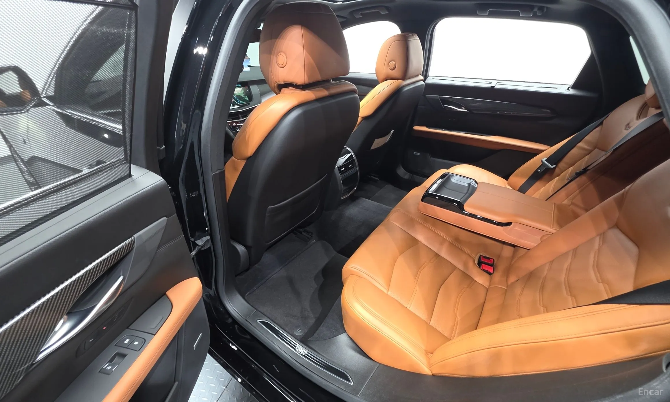 Cadillac CT6 превью 12