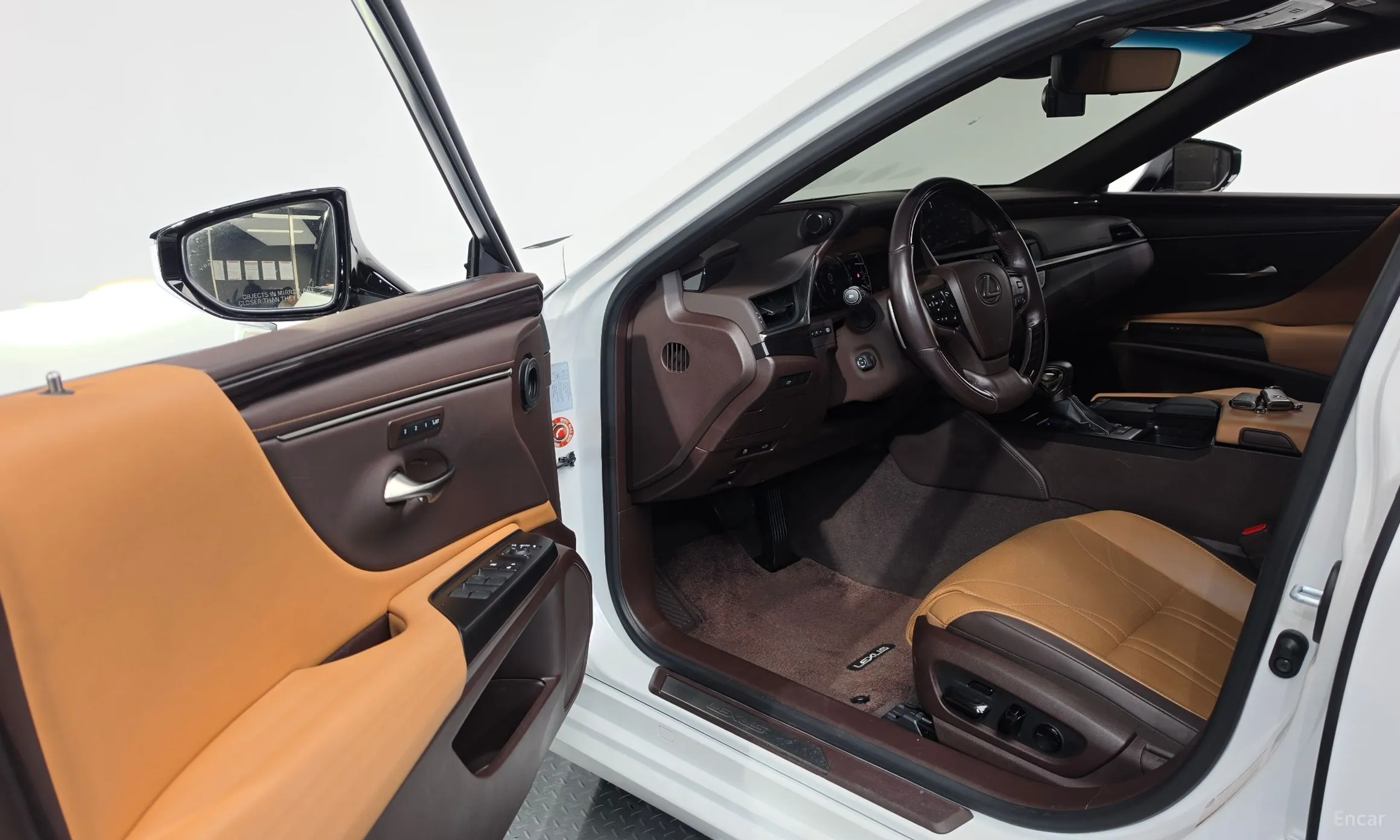 Lexus ES300h 7th Generation превью 10