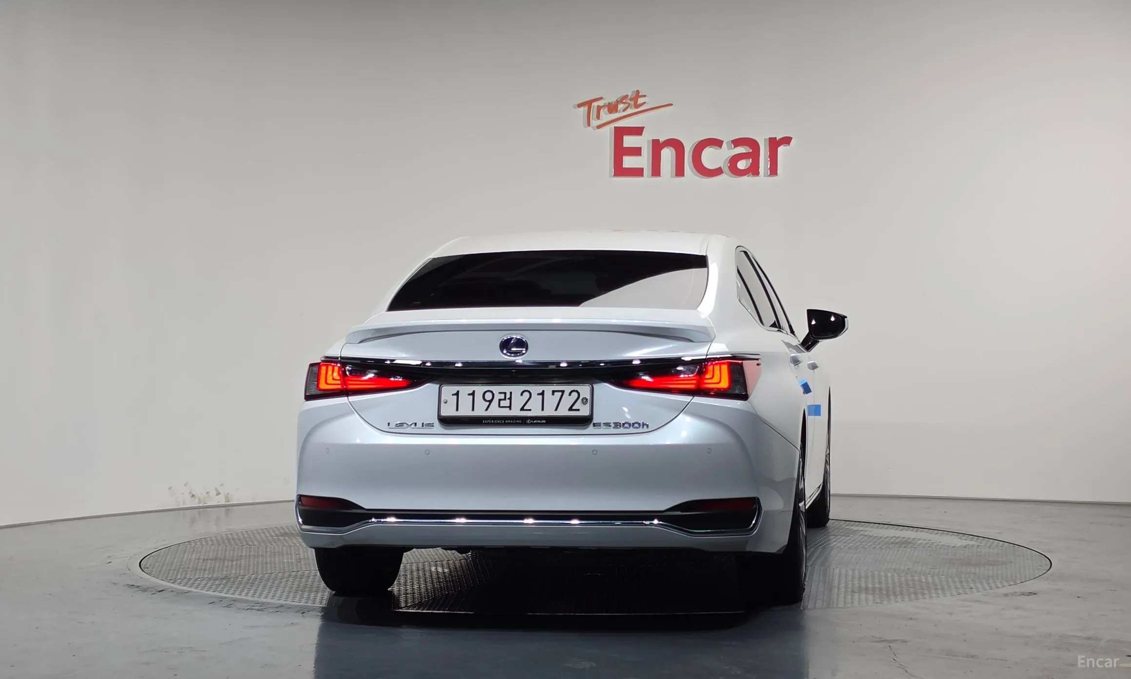Lexus ES300h 7th Generation превью 4
