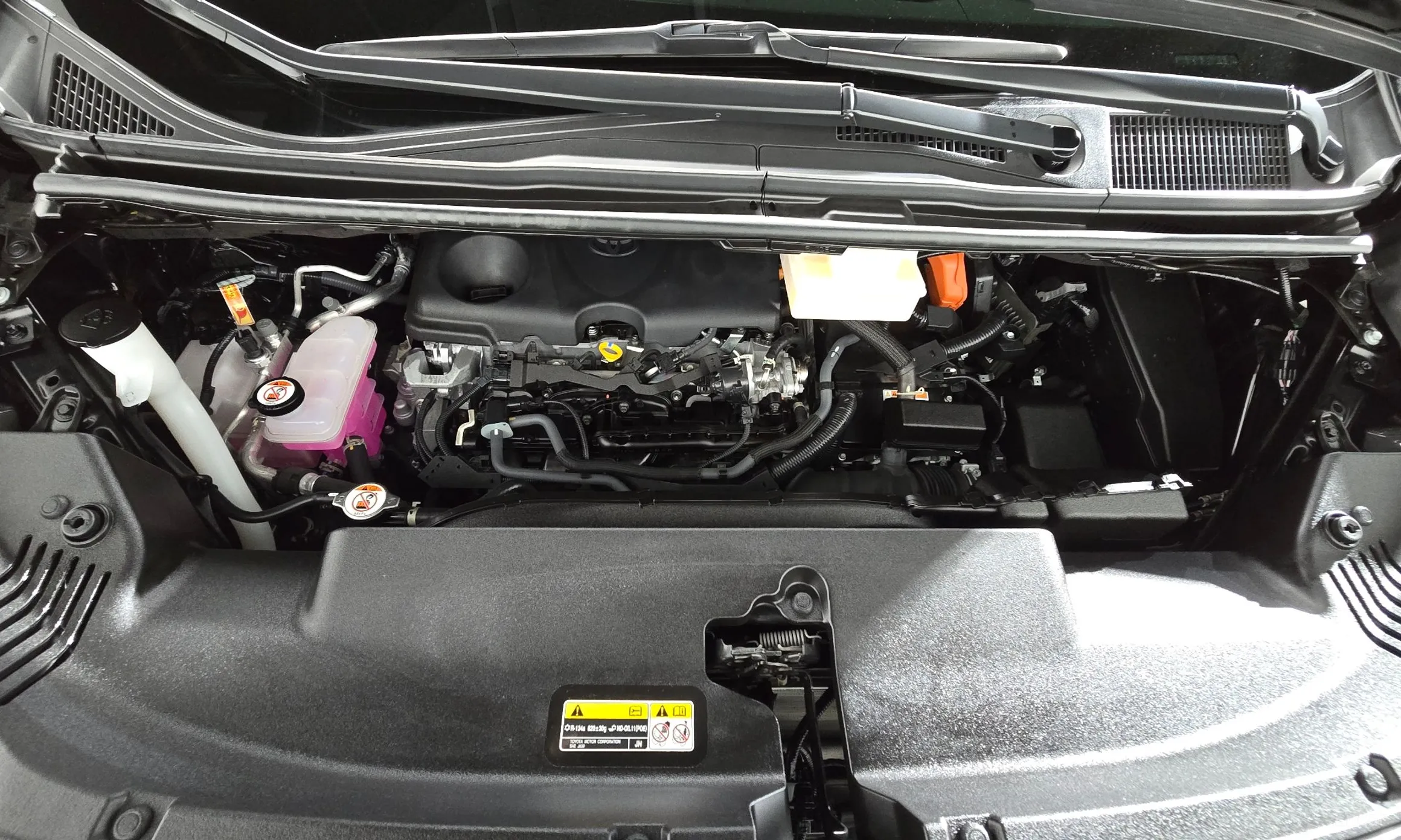 Toyota Alphard 4th Generation превью 6