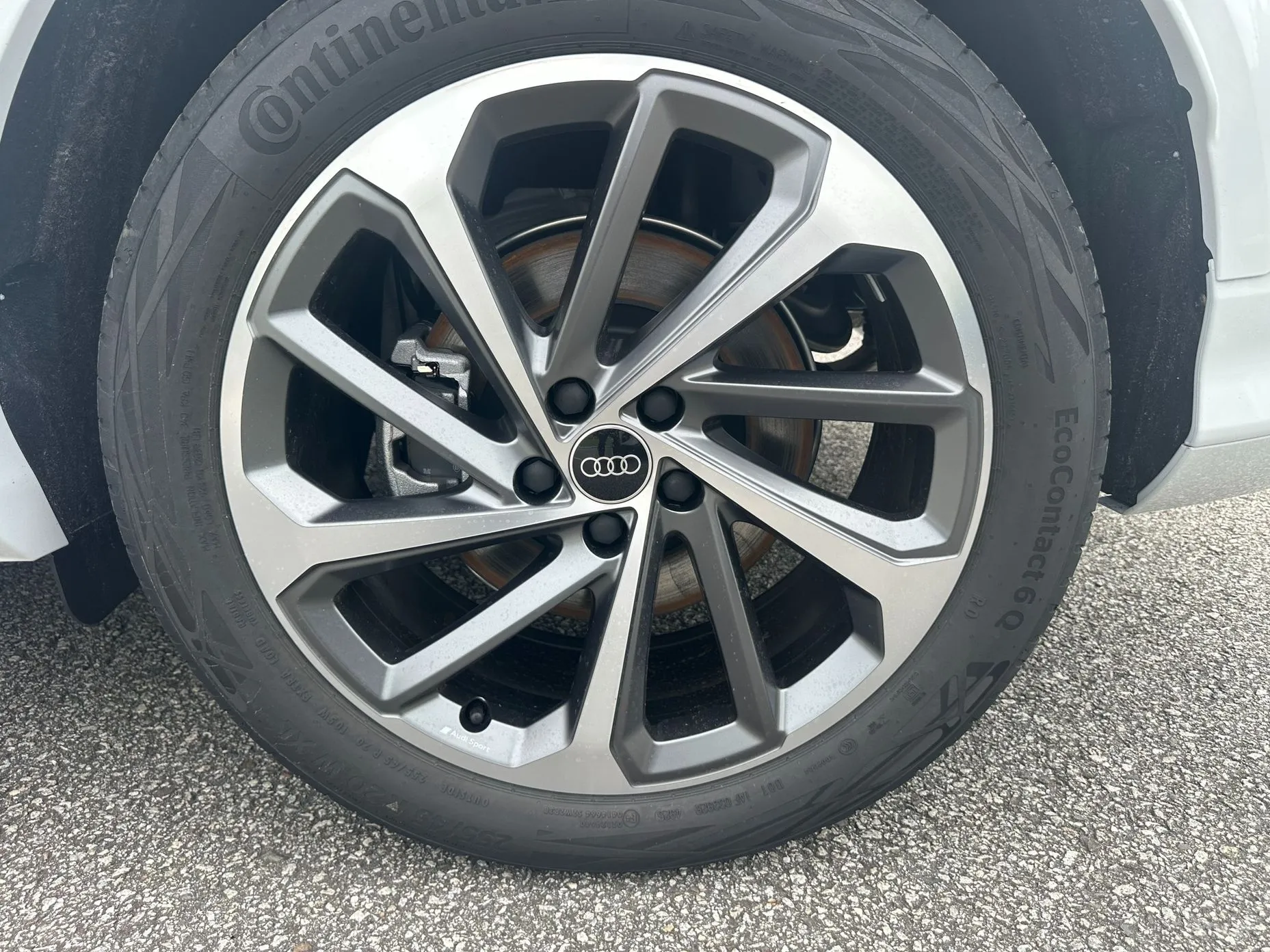 Audi Q5 (80a) превью 5