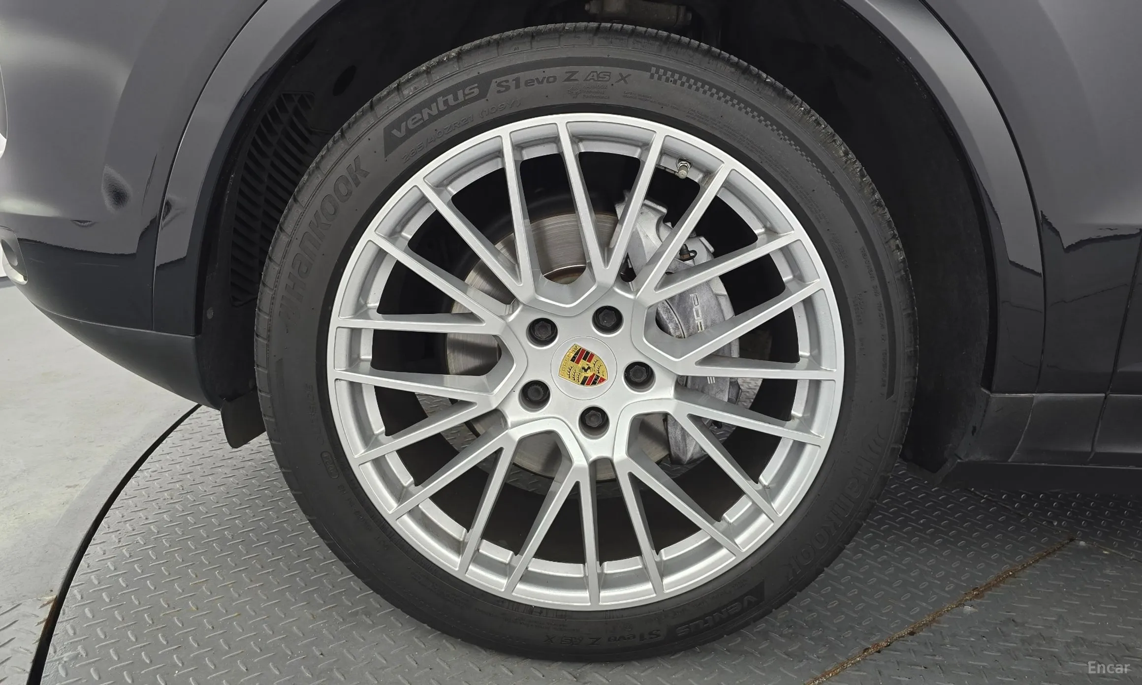 Porsche Cayenne (PO536) превью 5