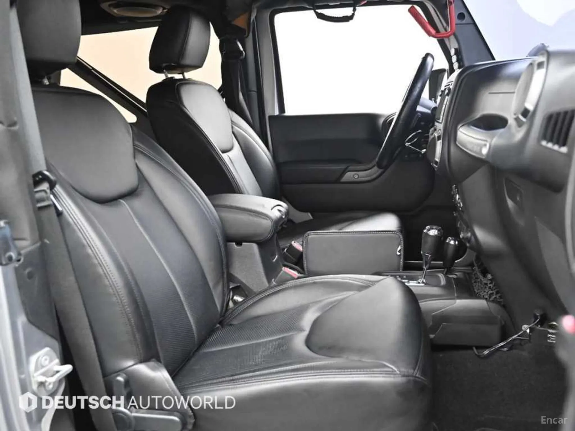 Jeep Wrangler (JK) превью 10
