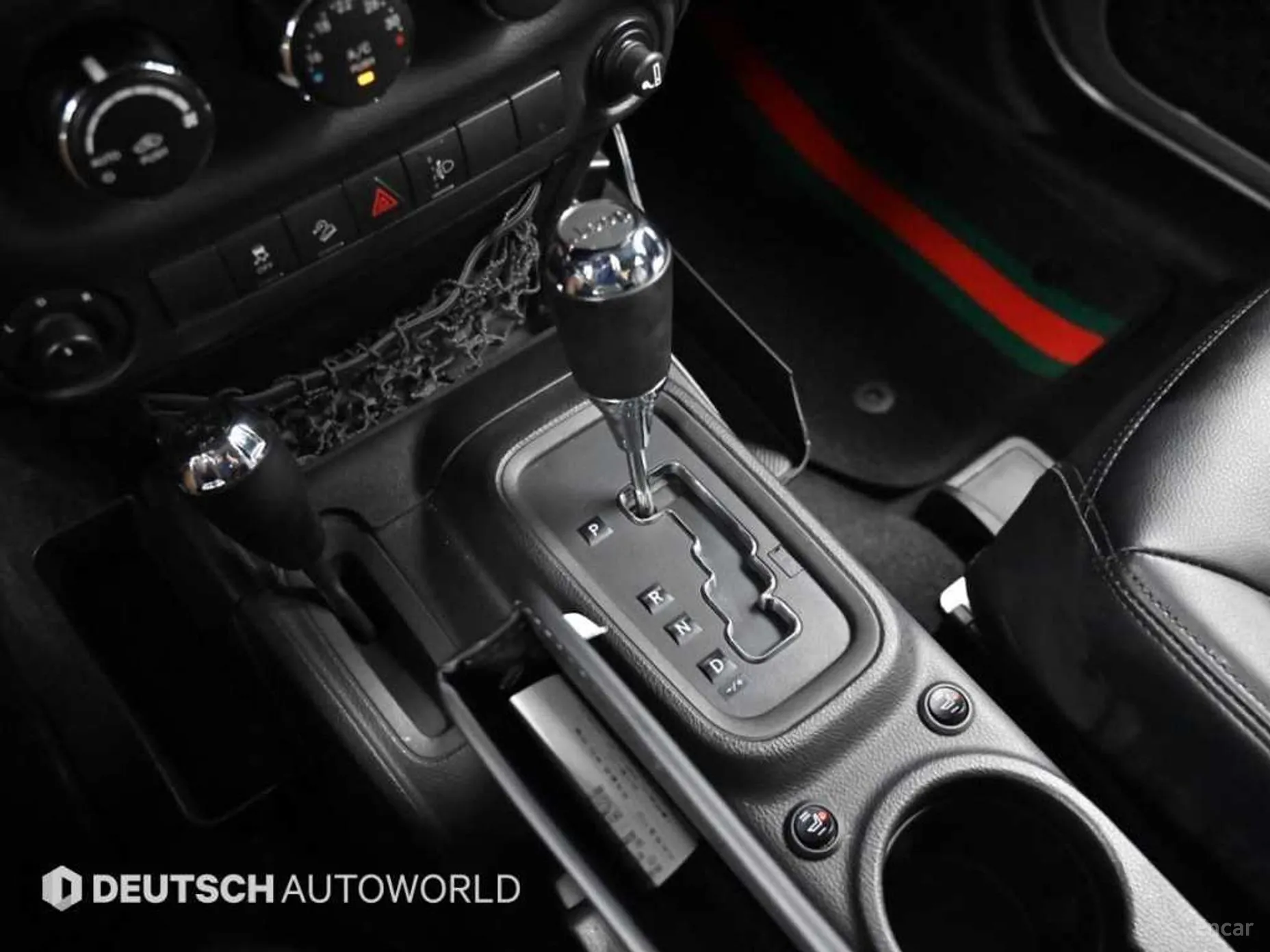 Jeep Wrangler (JK) превью 9