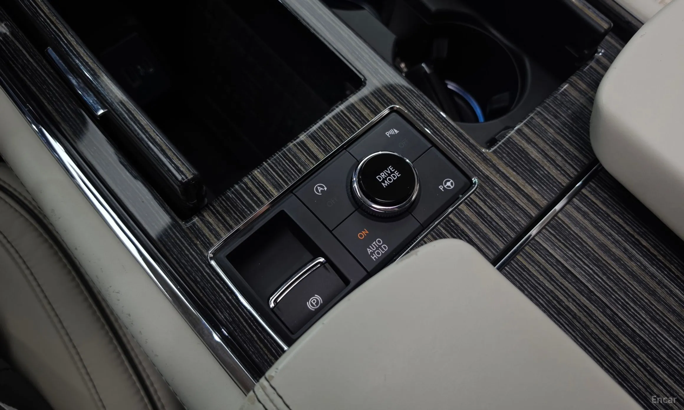 Lincoln Navigator 4th generation превью 17