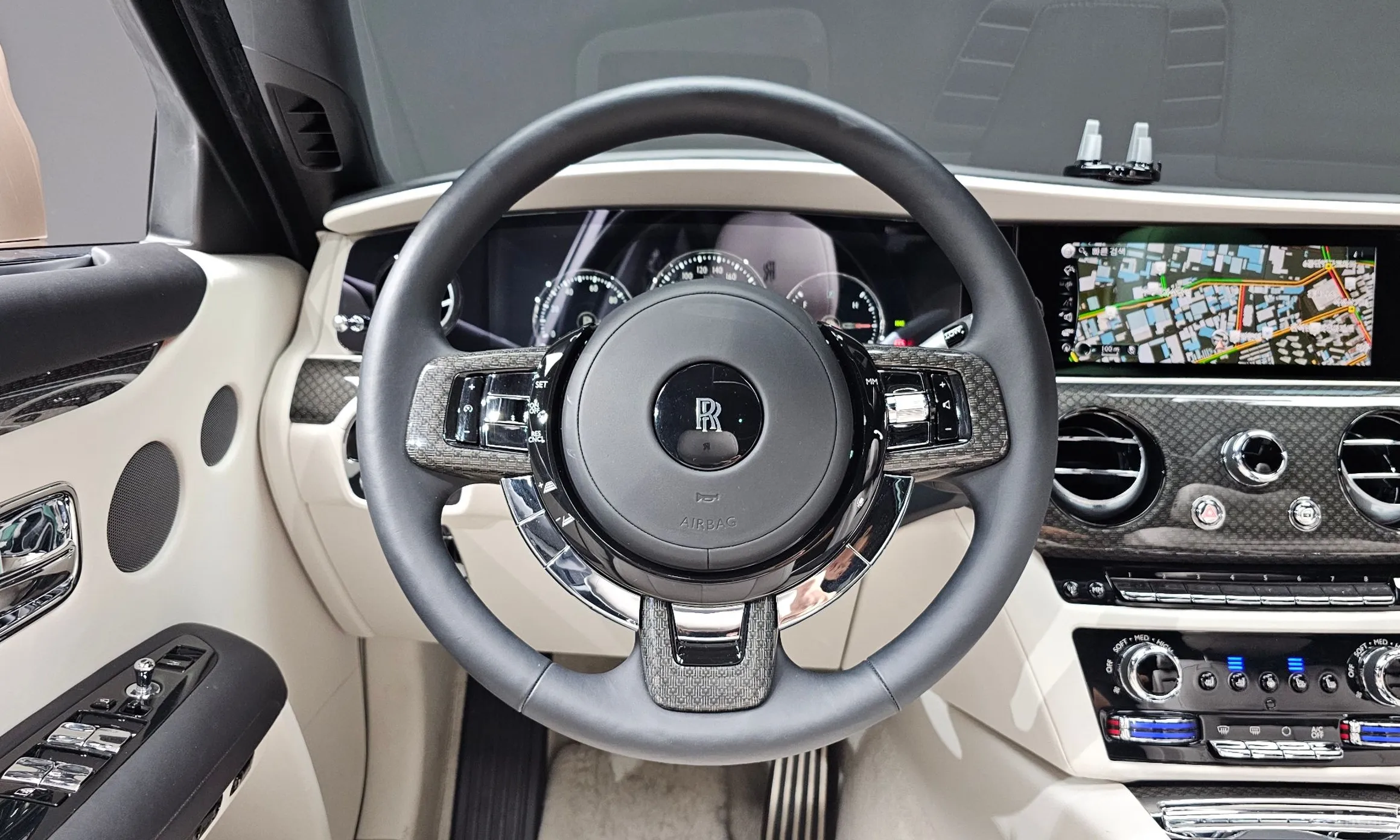 Rolls-Royce Ghost 2nd Generation превью 13