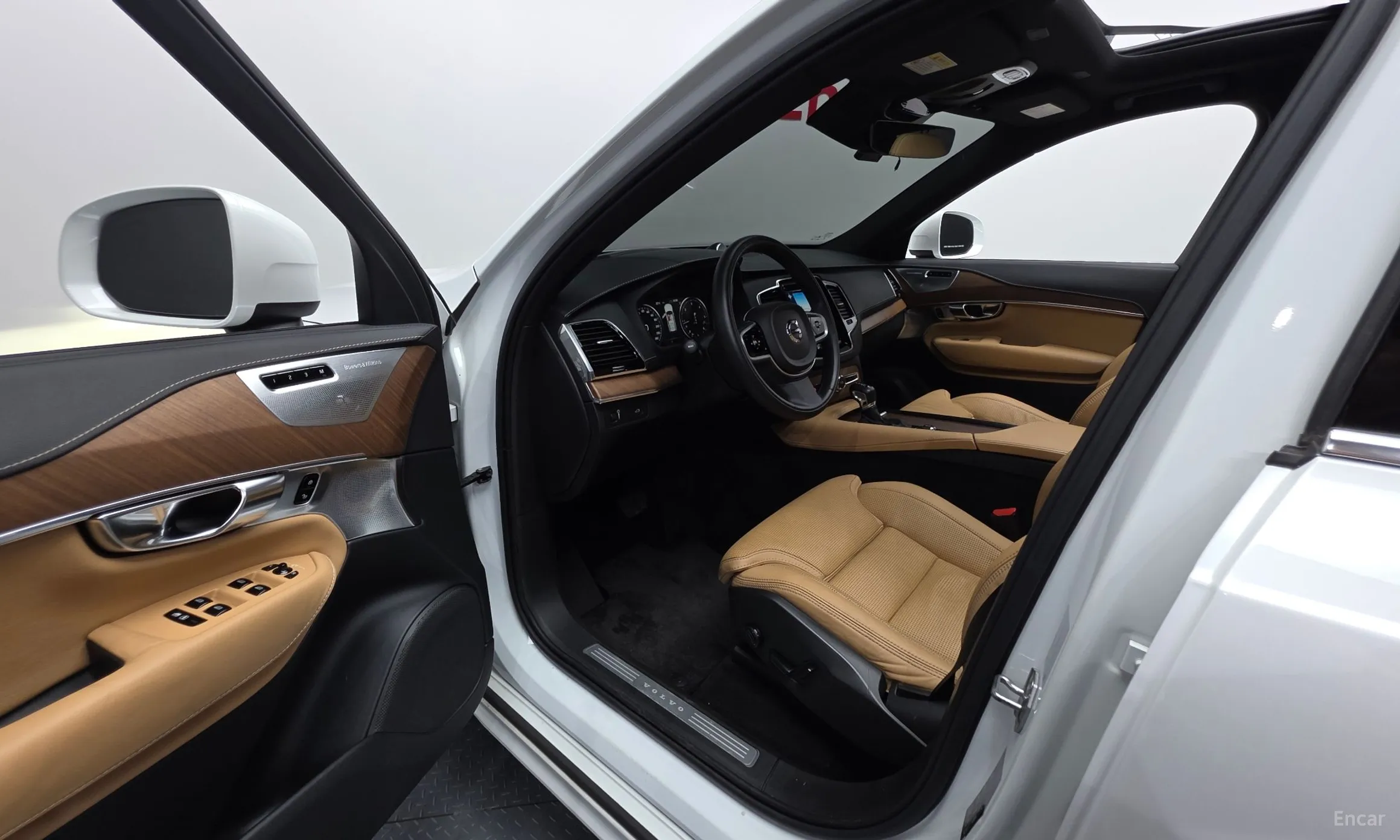 Volvo XC90 Gen 2 превью 19