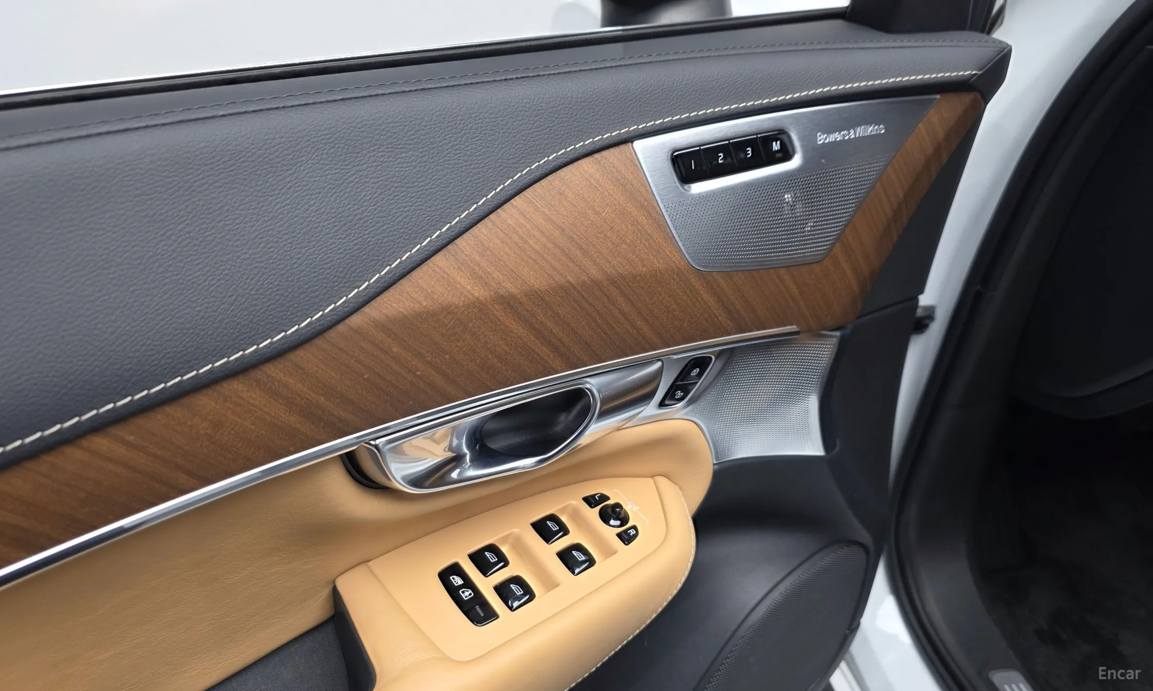 Volvo XC90 Gen 2 превью 20