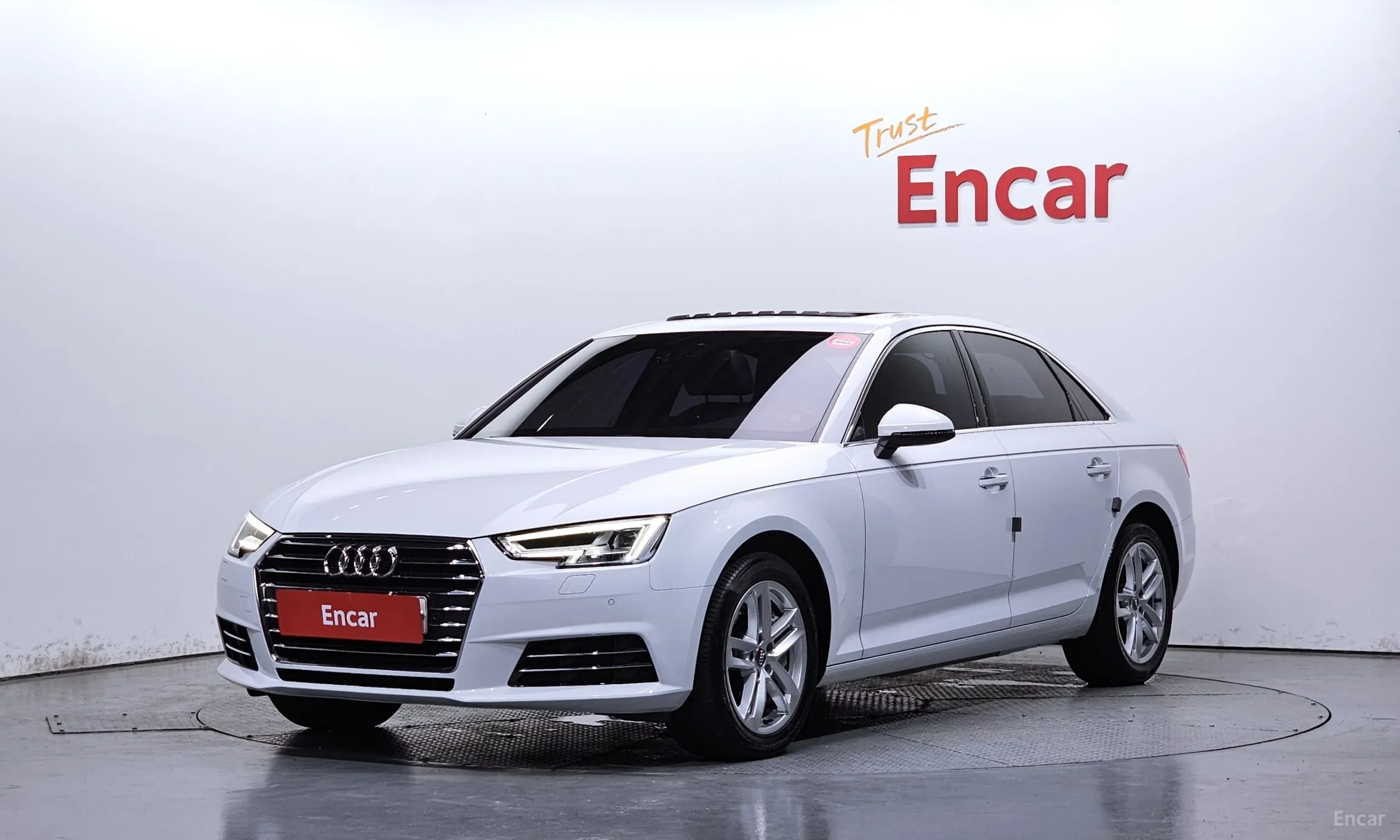 Audi A4 (B9)