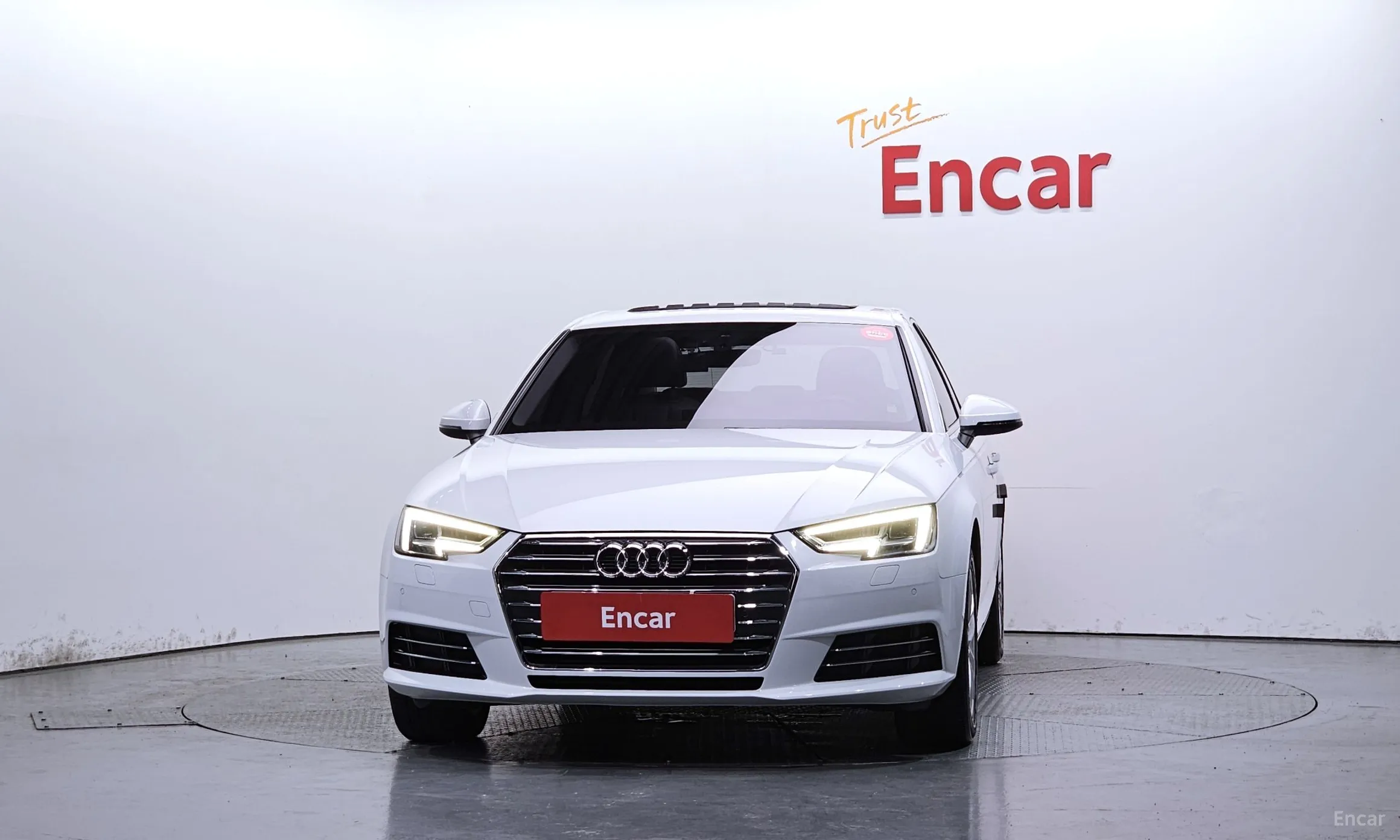 Audi A4 (B9) превью 3