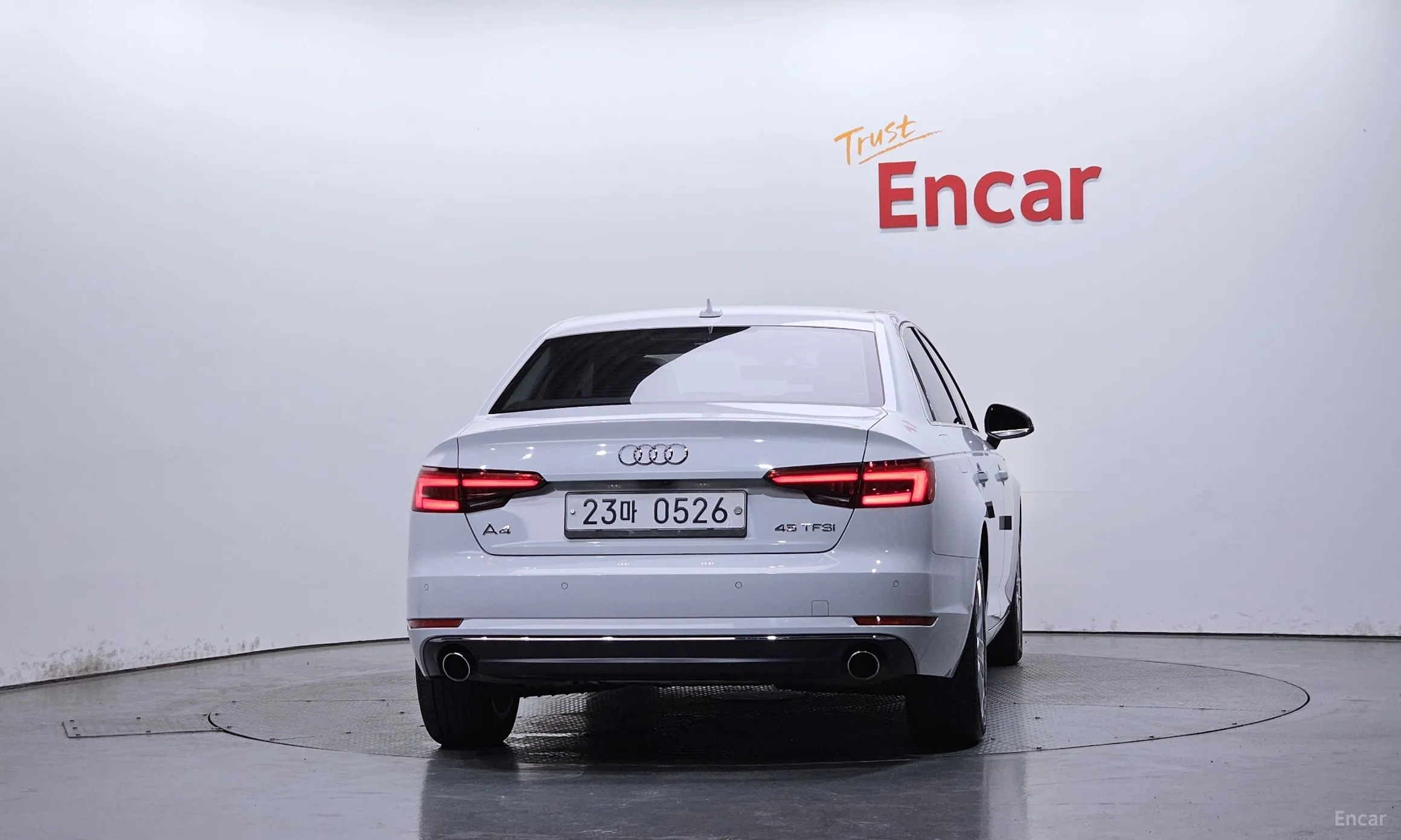 Audi A4 (B9) превью 4