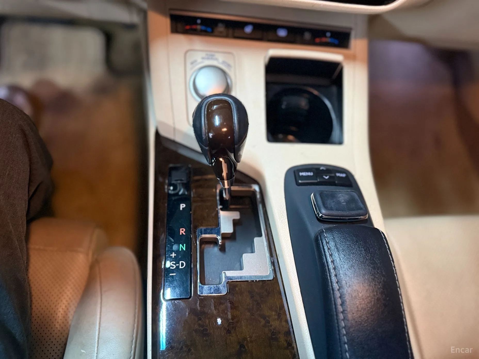 Lexus New ES300h превью 13