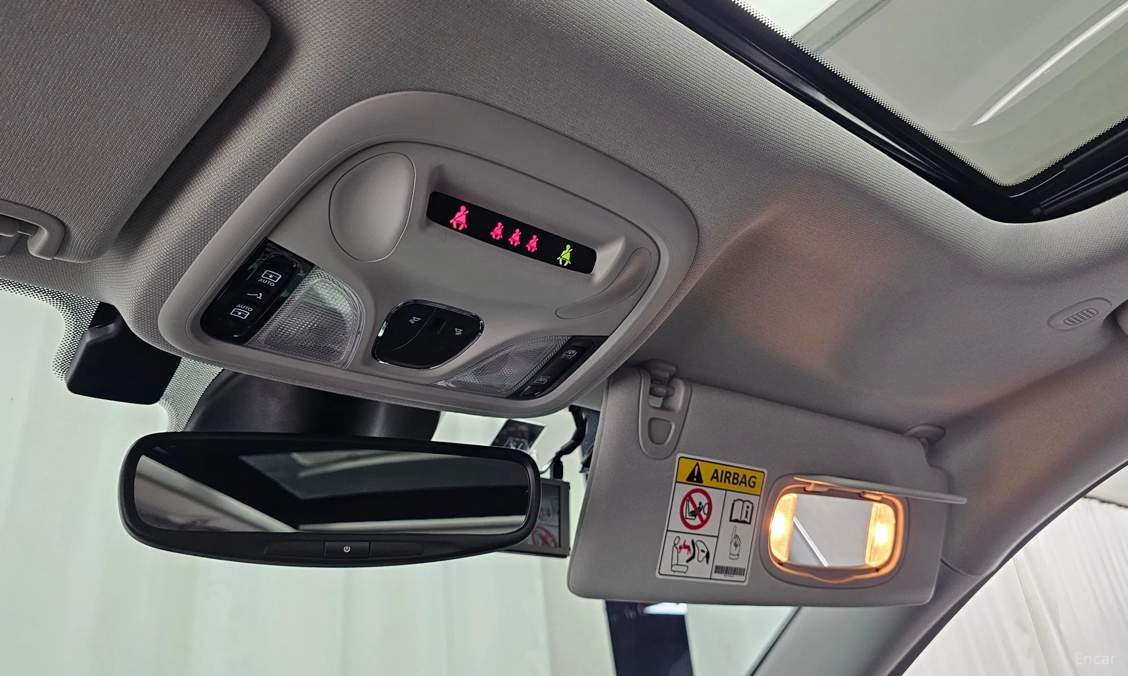 Jeep Cherokee (KL) превью 18