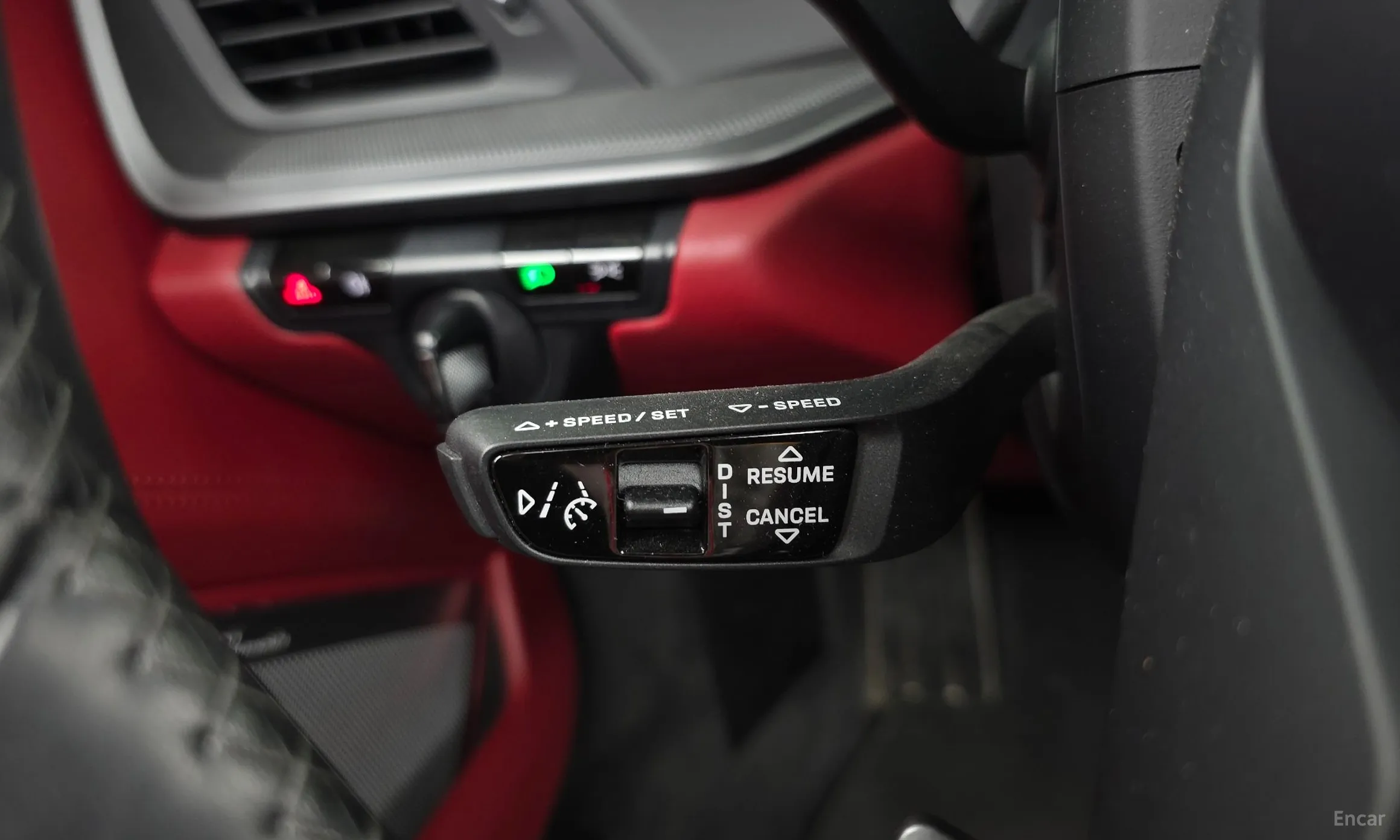 Porsche 911 (992) превью 17