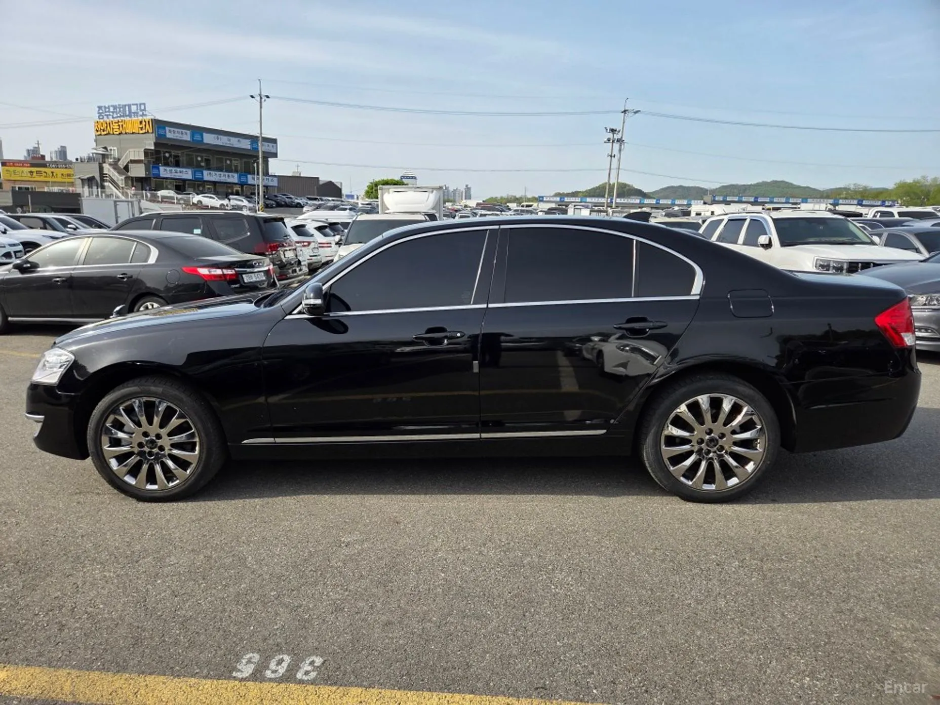 KG Mobility (SsangYong) Chairman W превью 14