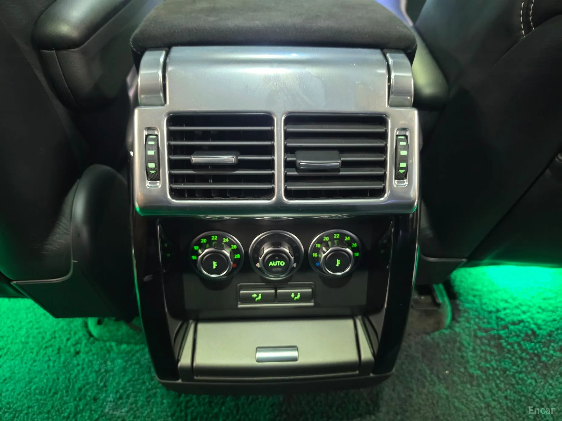 Land Rover Range Rover превью 19