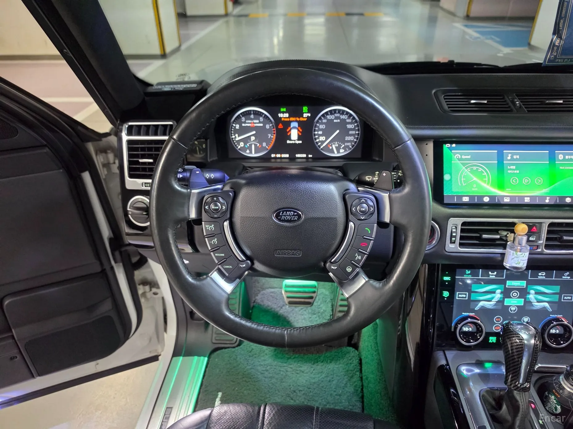 Land Rover Range Rover превью 9