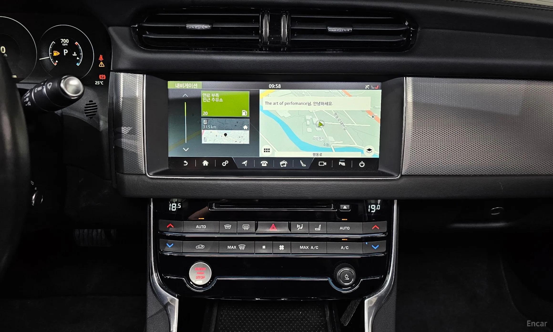 Jaguar XF (x260) превью 14