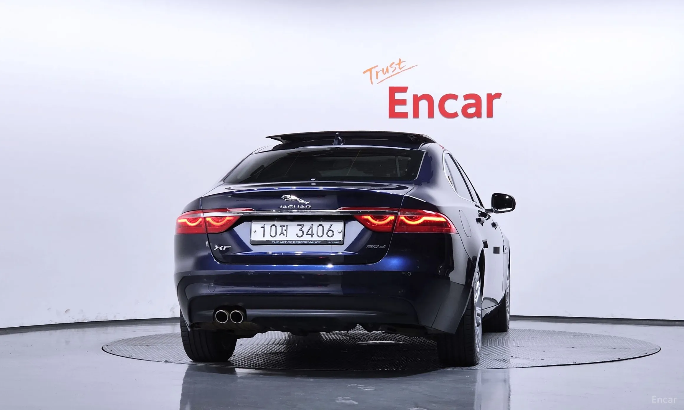 Jaguar XF (x260) превью 4