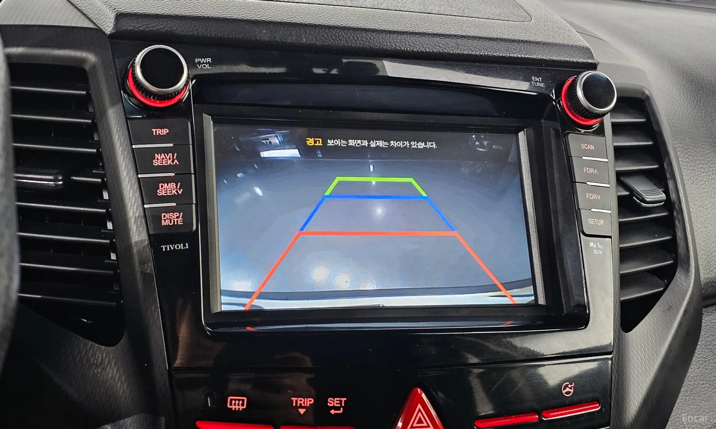 KG Mobility (SsangYong) Tivoli Air превью 15