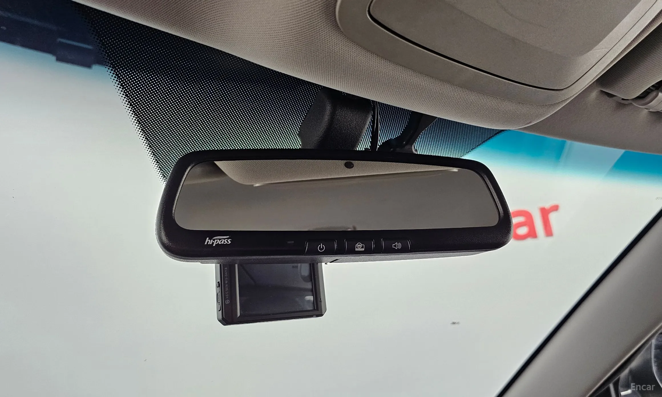 KG Mobility (SsangYong) Tivoli Air превью 19
