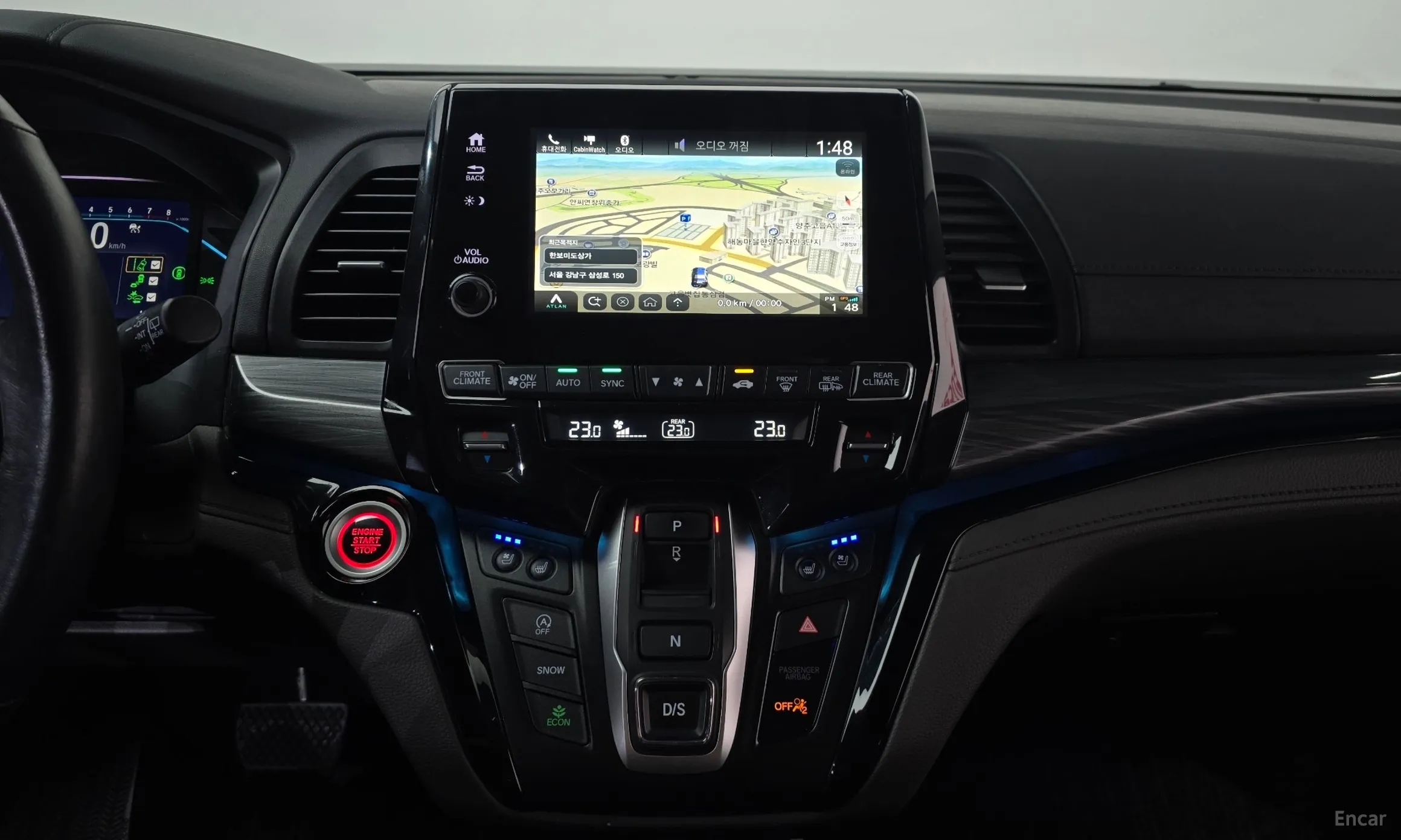 Honda Odyssey превью 13