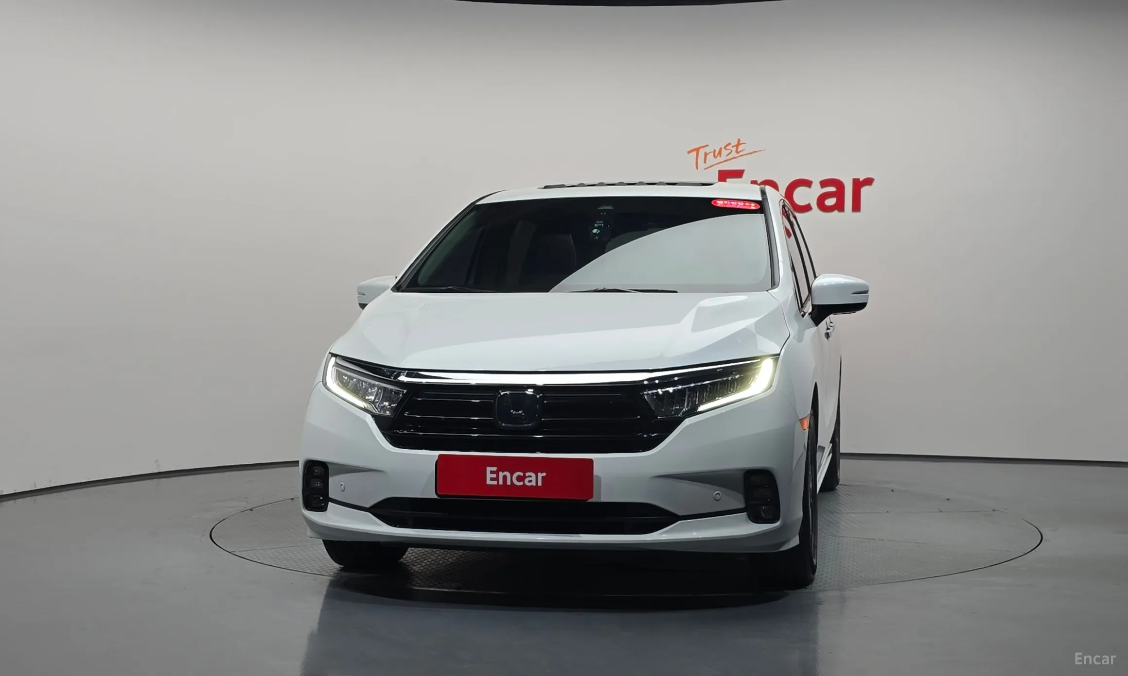 Honda Odyssey превью 3