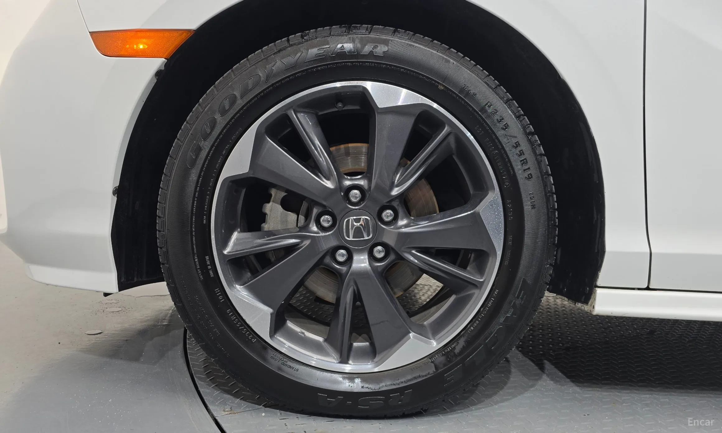 Honda Odyssey превью 5