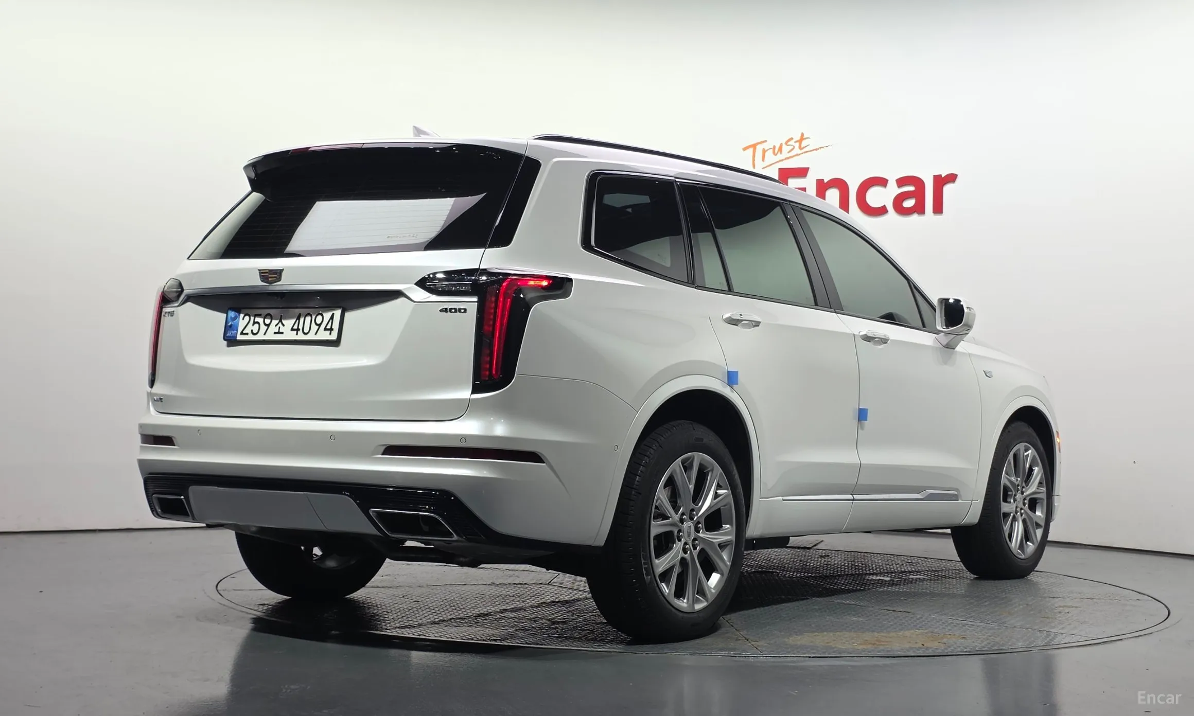 Cadillac XT6
