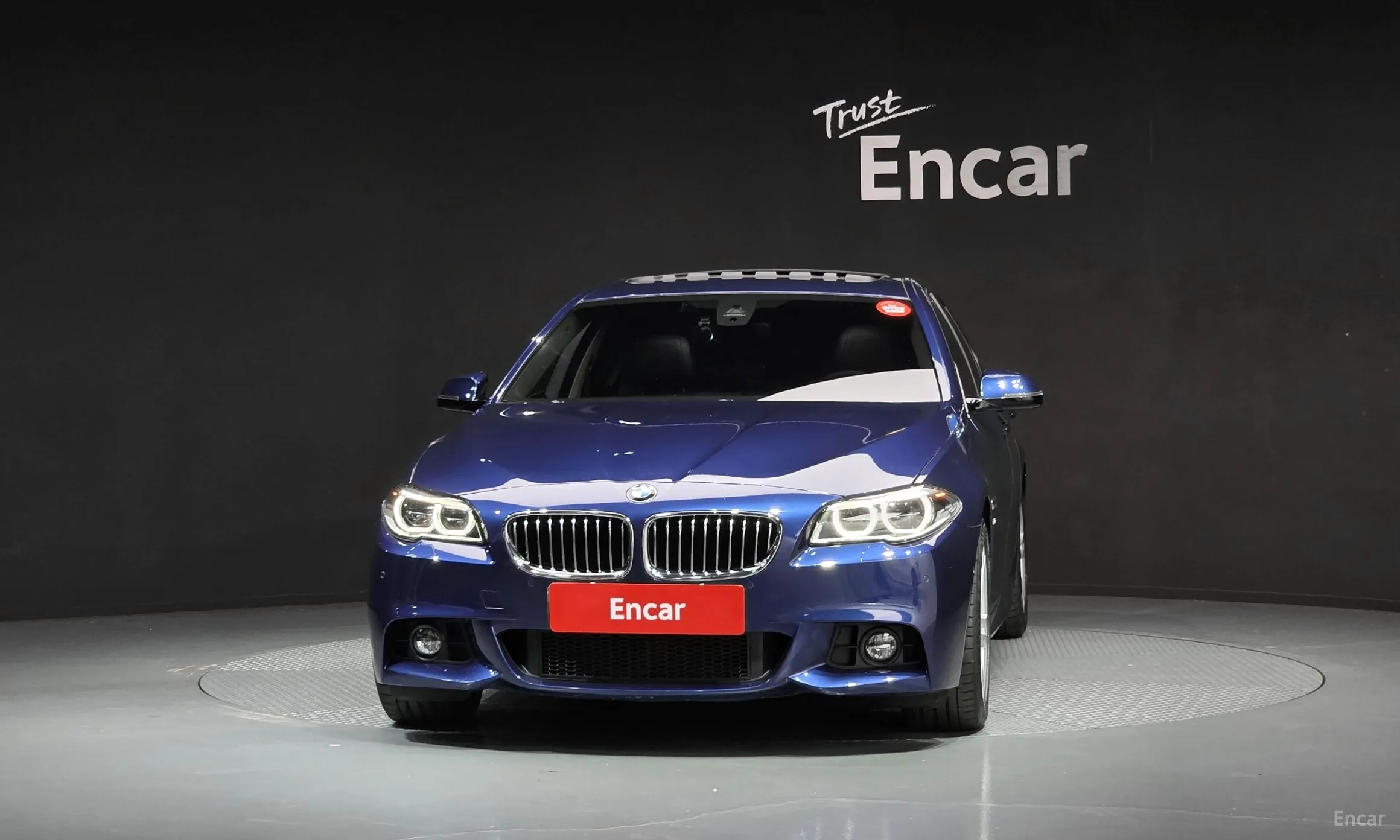BMW 5 Series (F10) превью 3