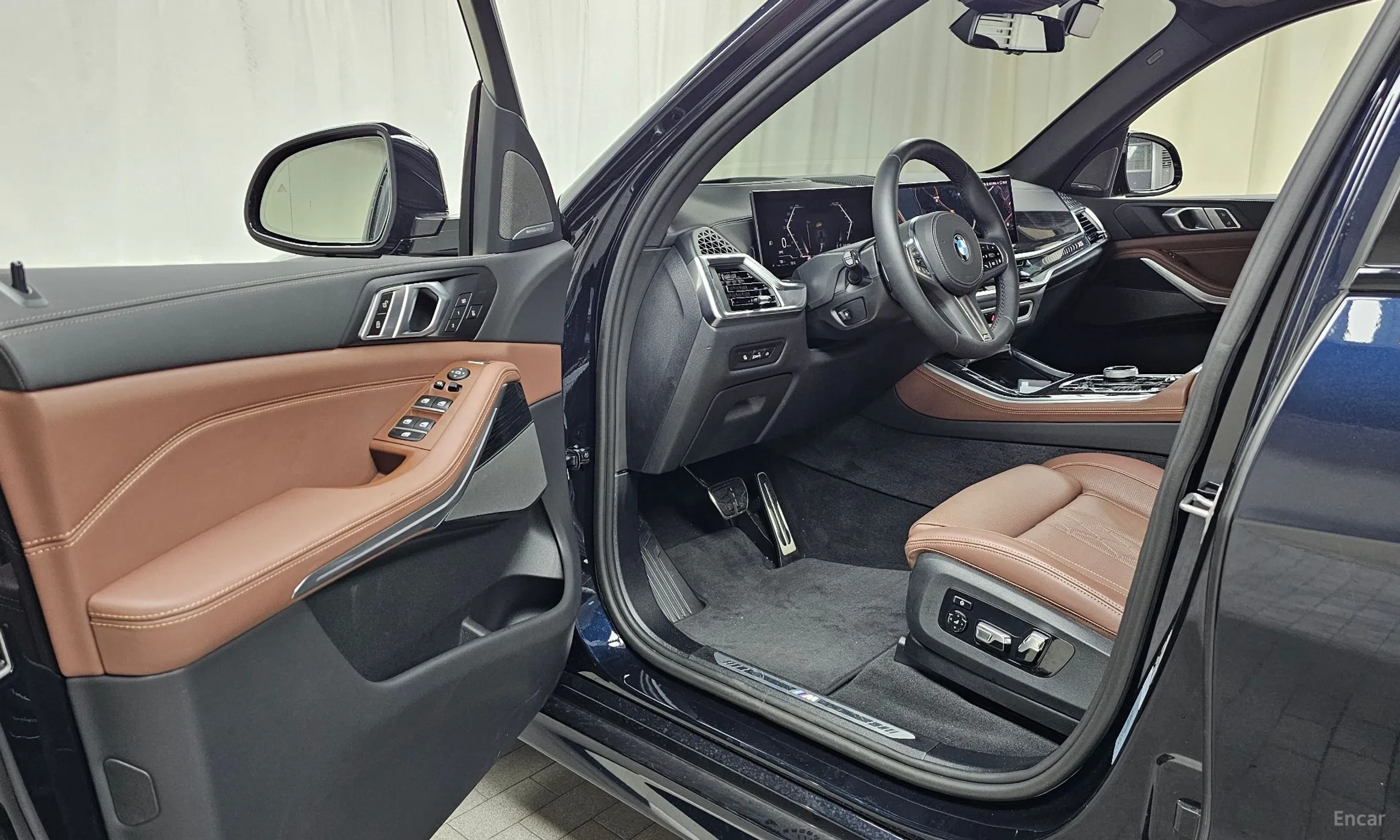 BMW X5 (G05) превью 10