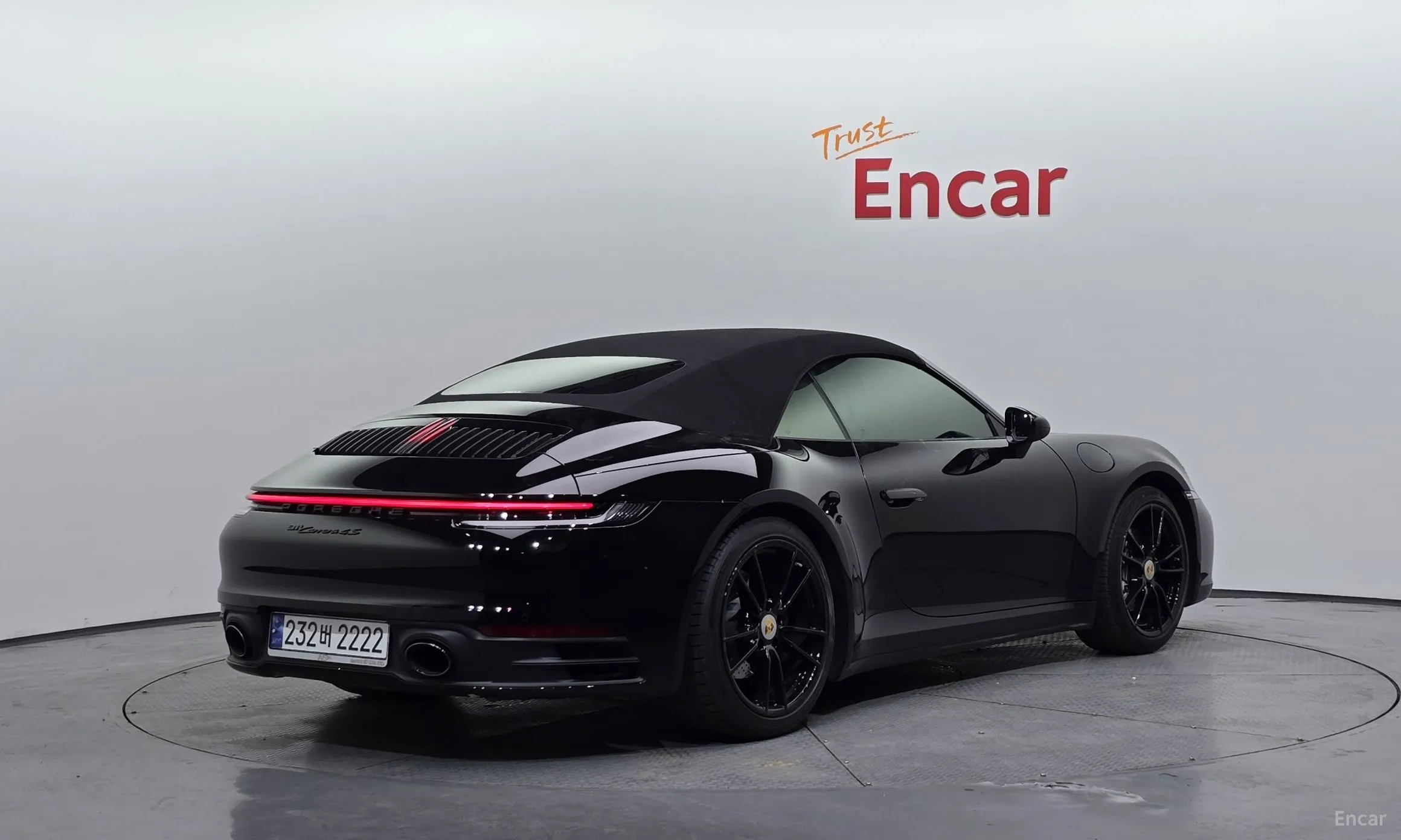Porsche 911 (992)