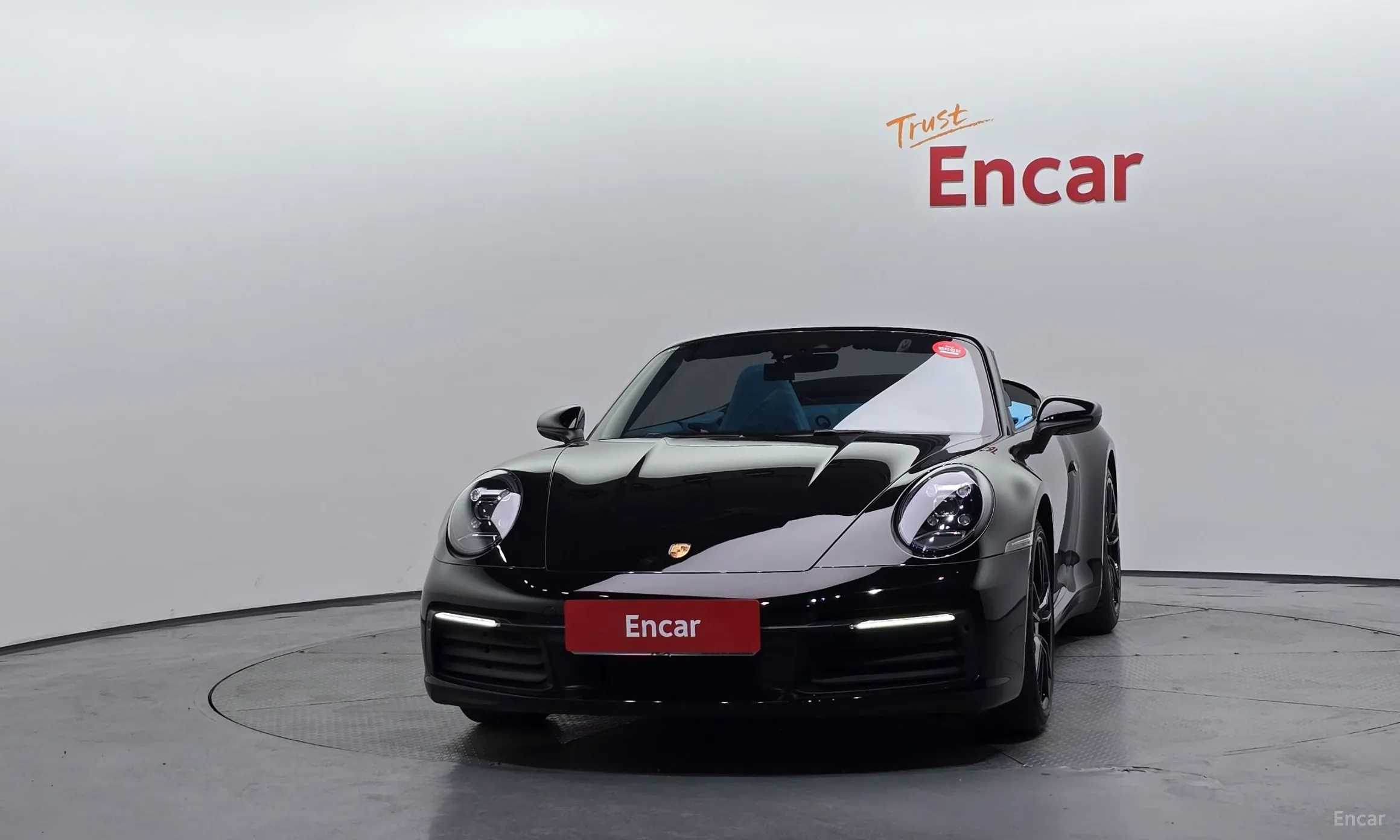 Porsche 911 (992) превью 3