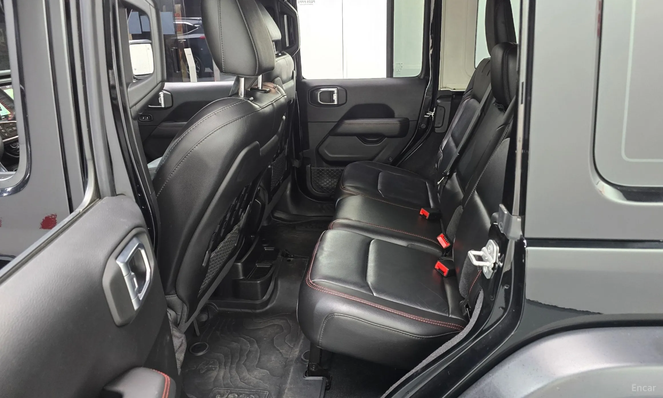 Jeep Wrangler (JL) превью 12