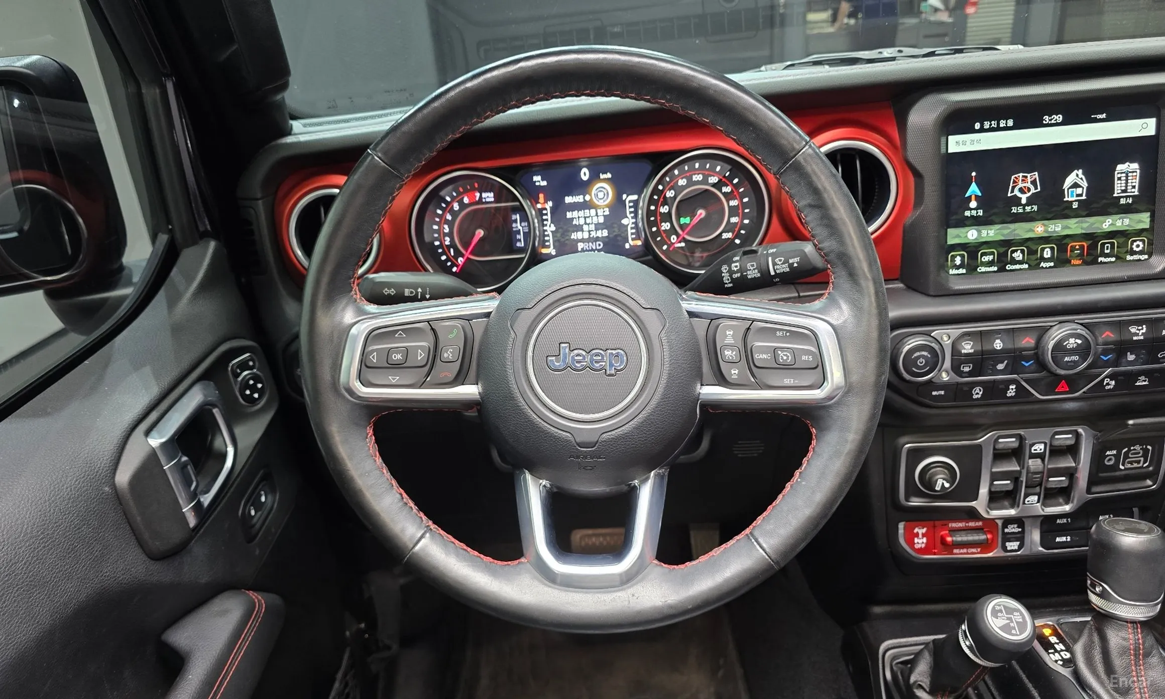 Jeep Wrangler (JL) превью 13