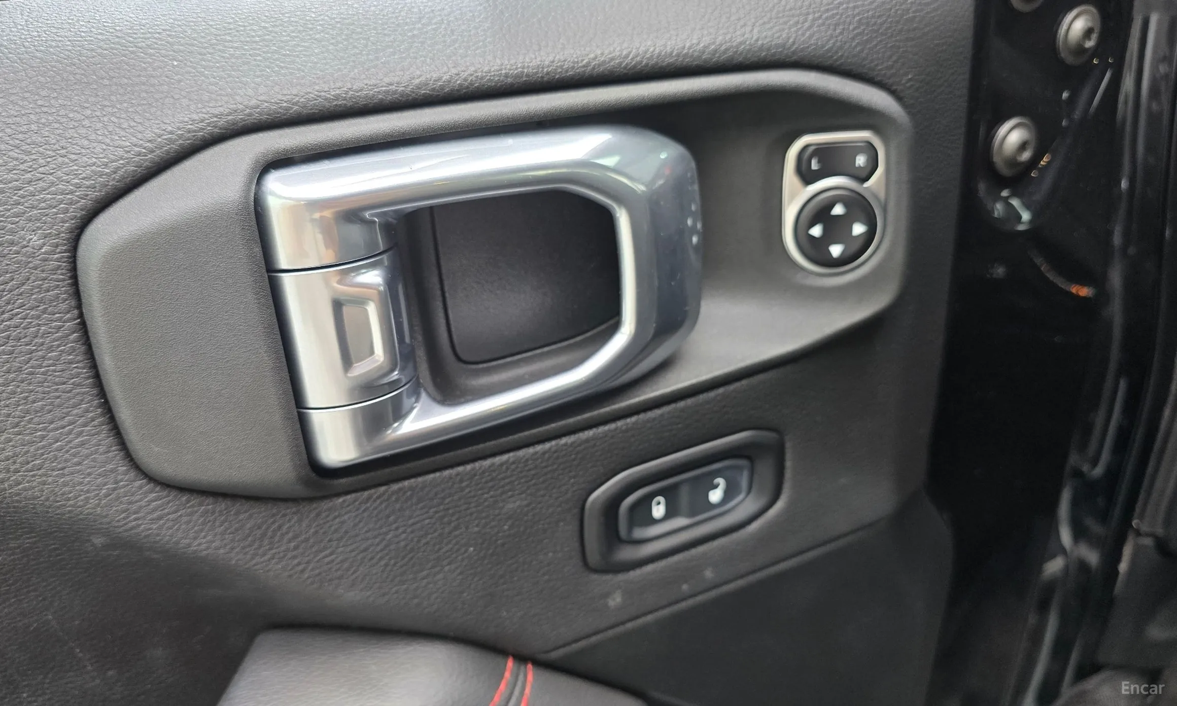 Jeep Wrangler (JL) превью 18