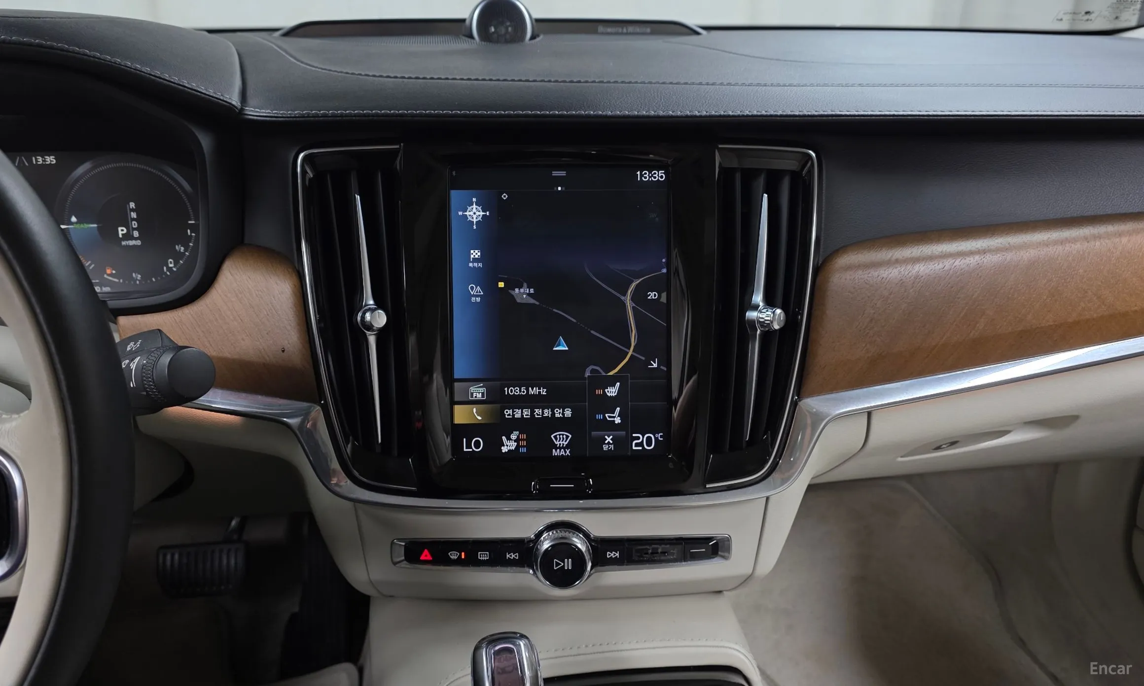 Volvo S90 превью 14