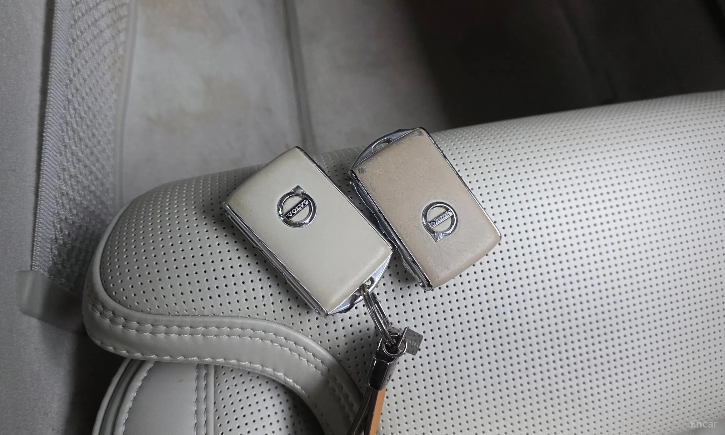 Volvo S90 превью 17