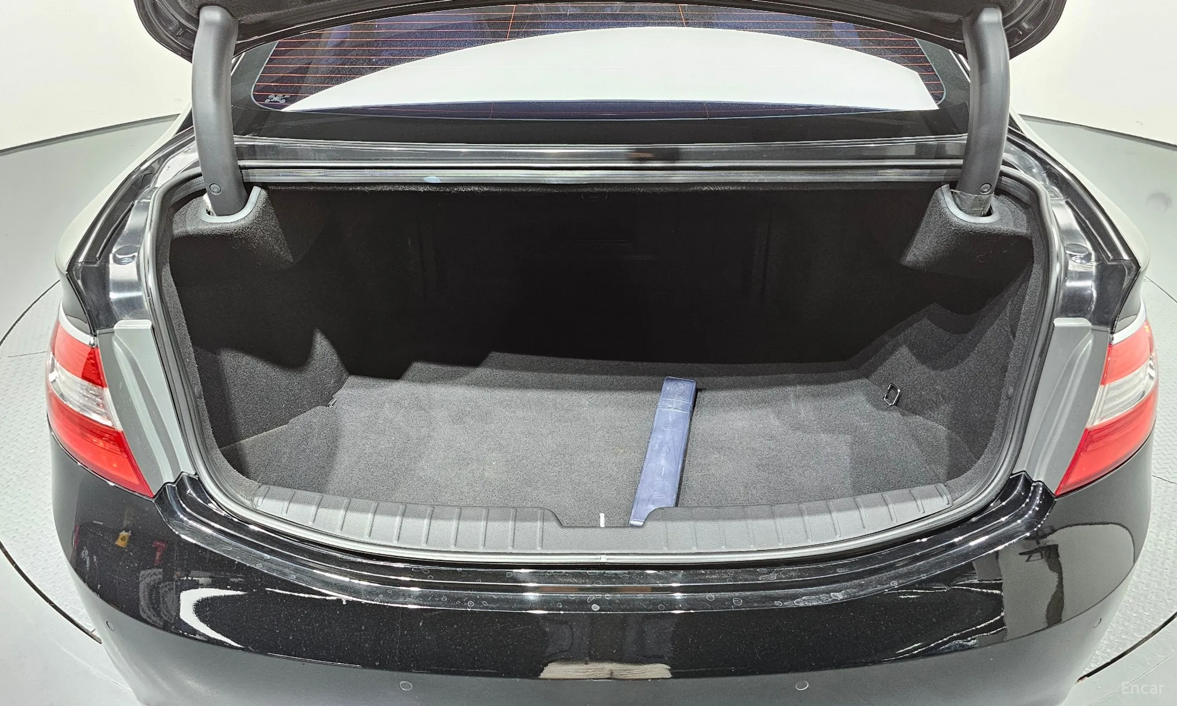 Hyundai Grandeur HG превью 17