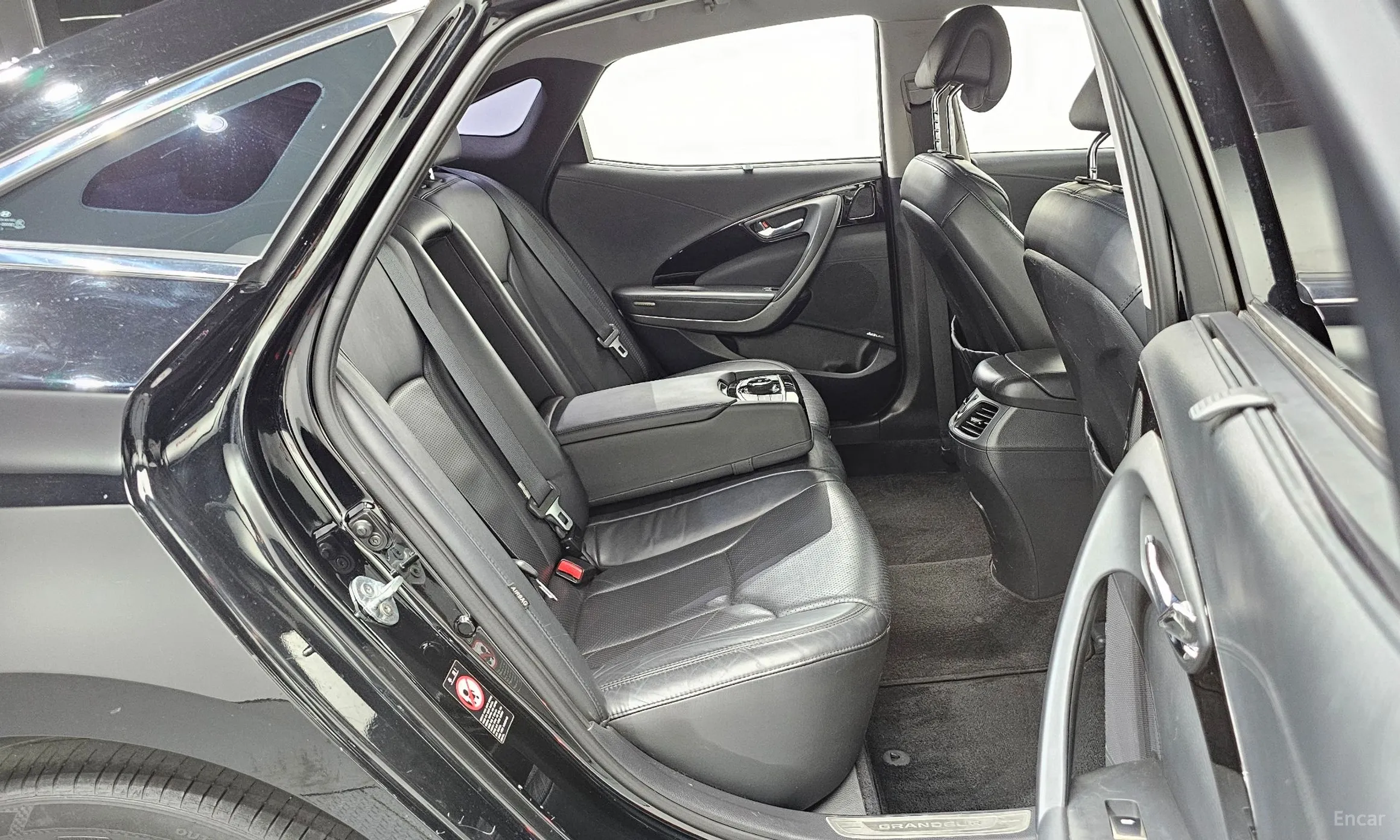 Hyundai Grandeur HG превью 20
