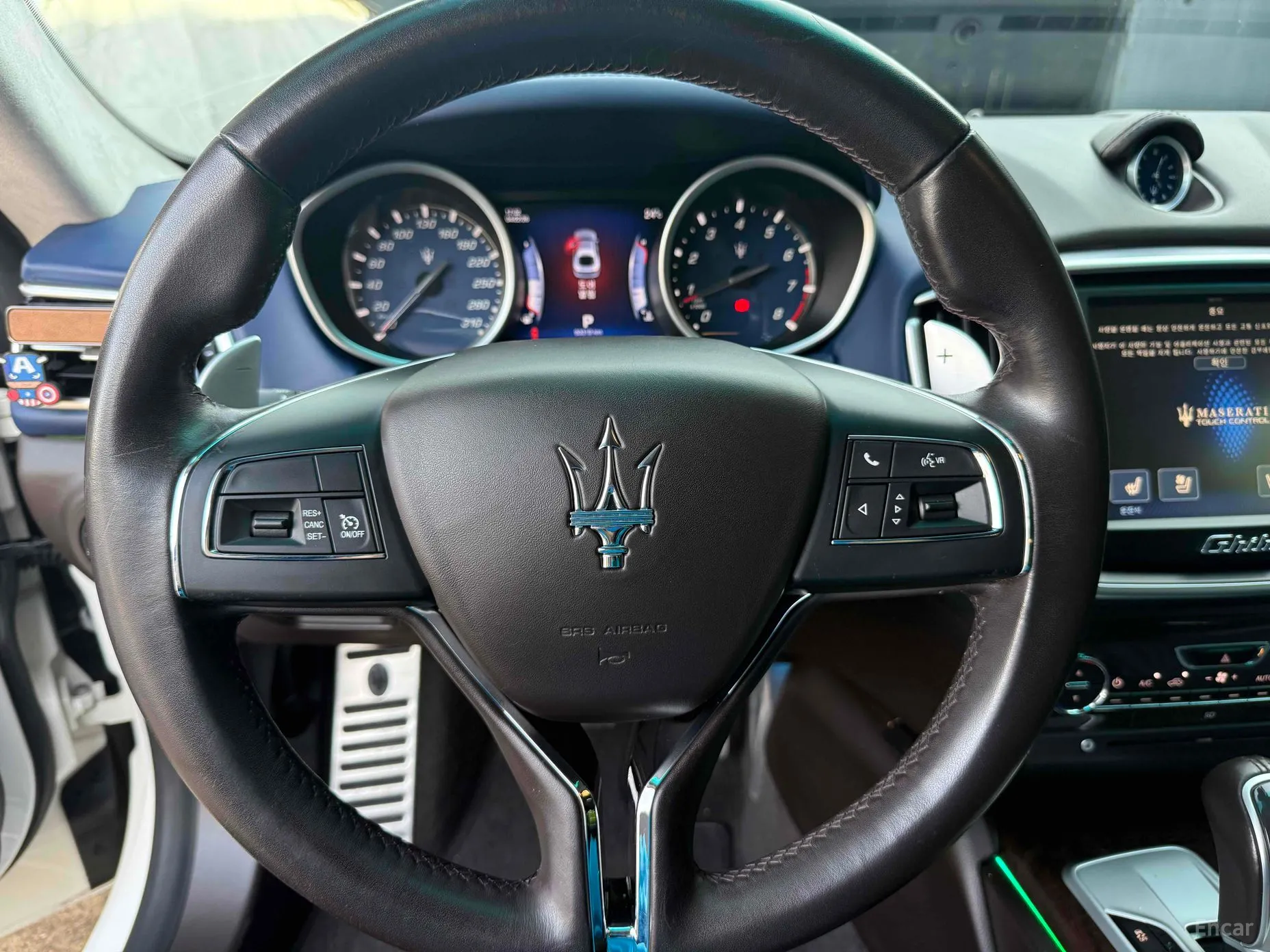 Maserati Ghibli превью 17