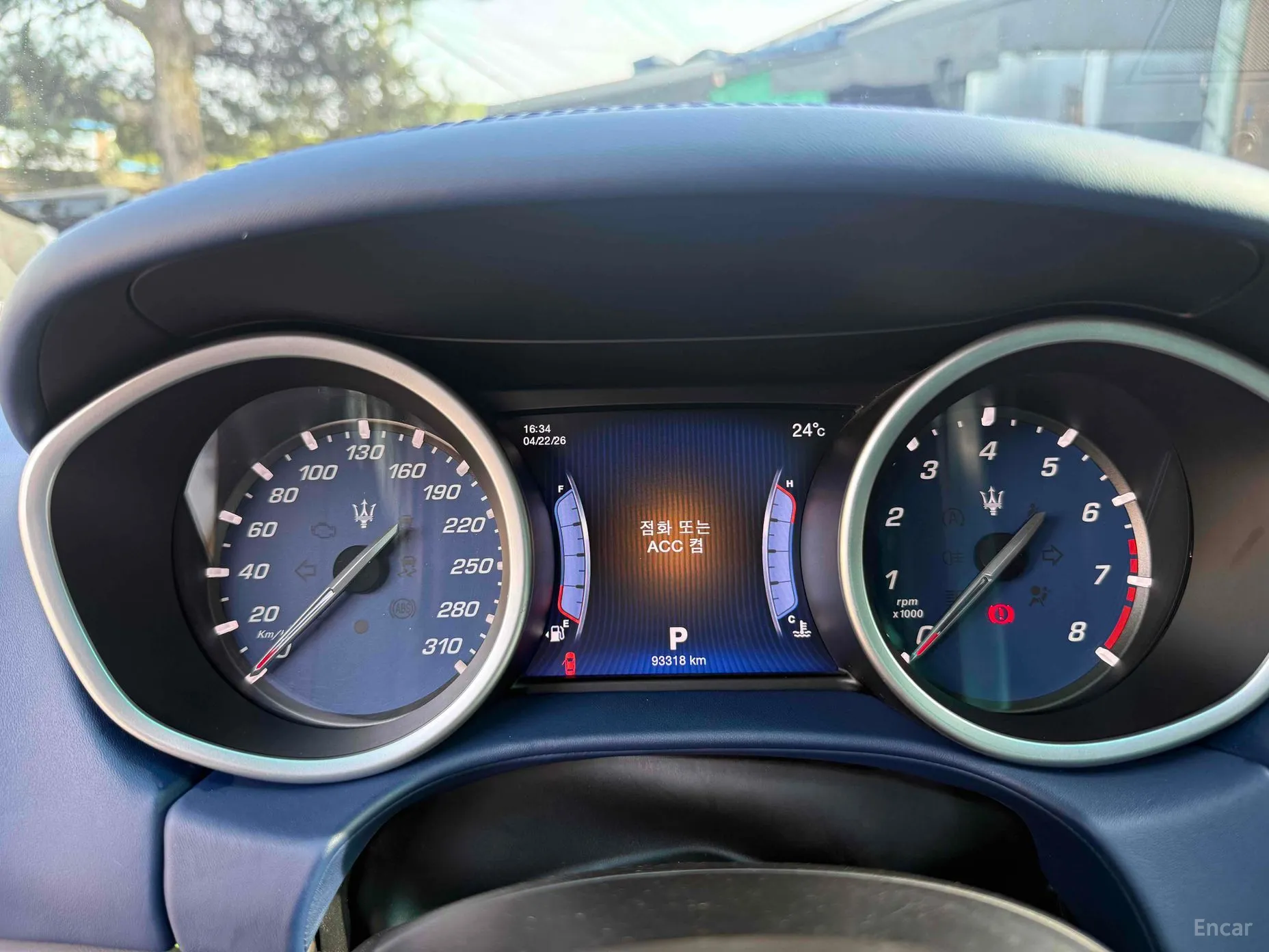 Maserati Ghibli превью 8